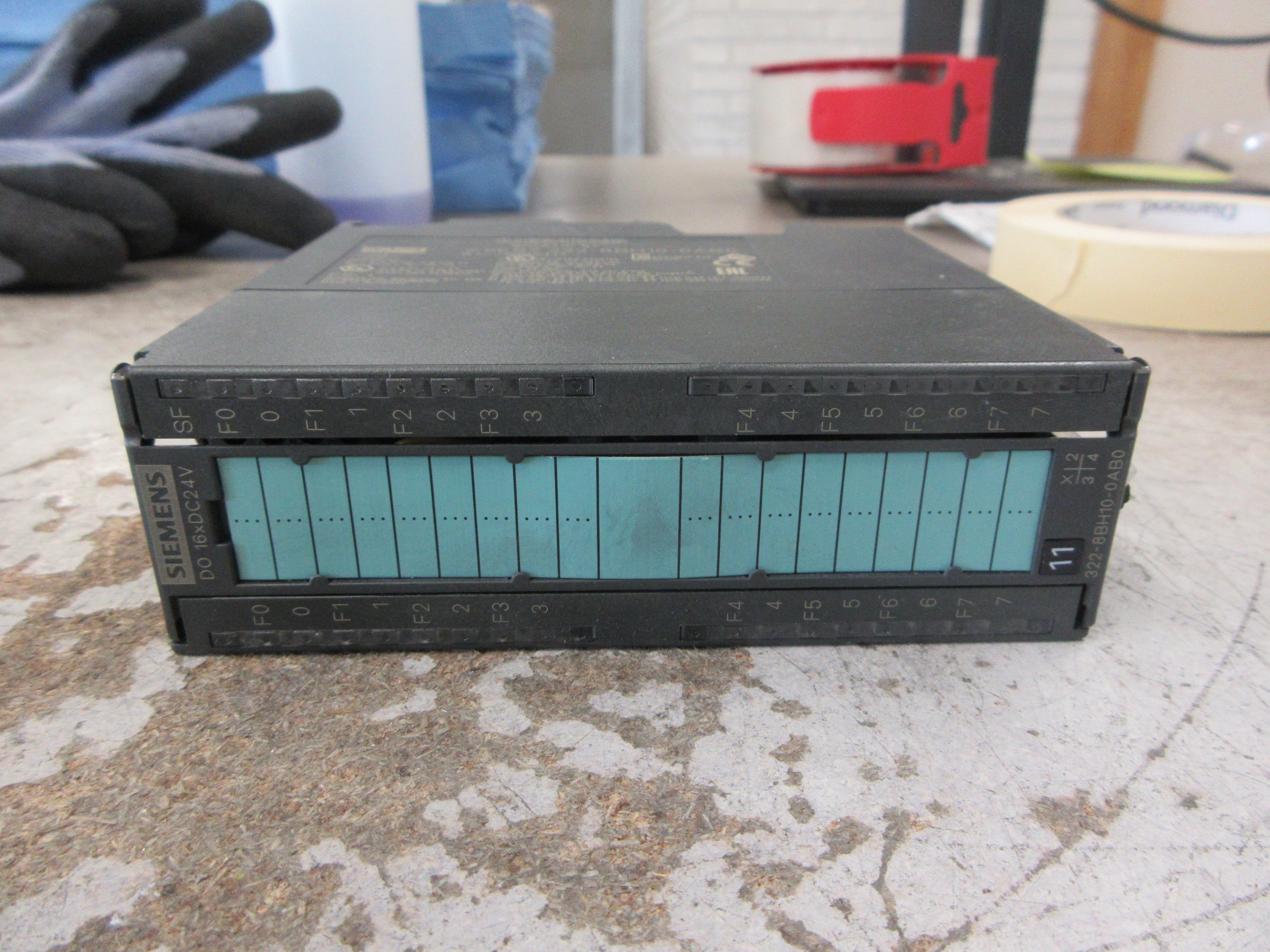 Siemens Simatic S7 Digital Output Module 6ES7 322-8BH10-0AB0 FS: 1 Used