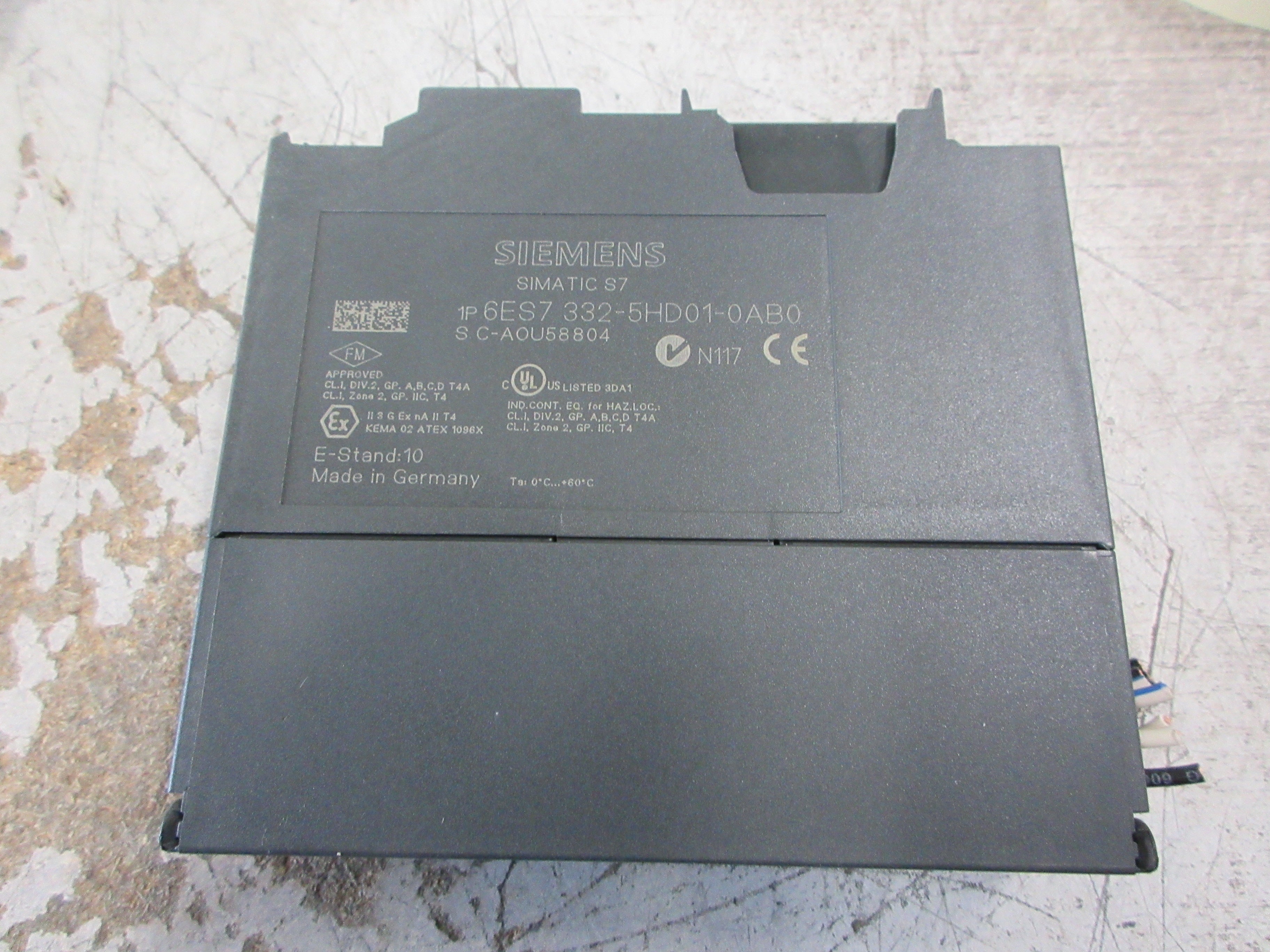 Siemens Simatic S7 Output Module 6ES7 332-5HD01-0AB0 E-Stand: 10 Used