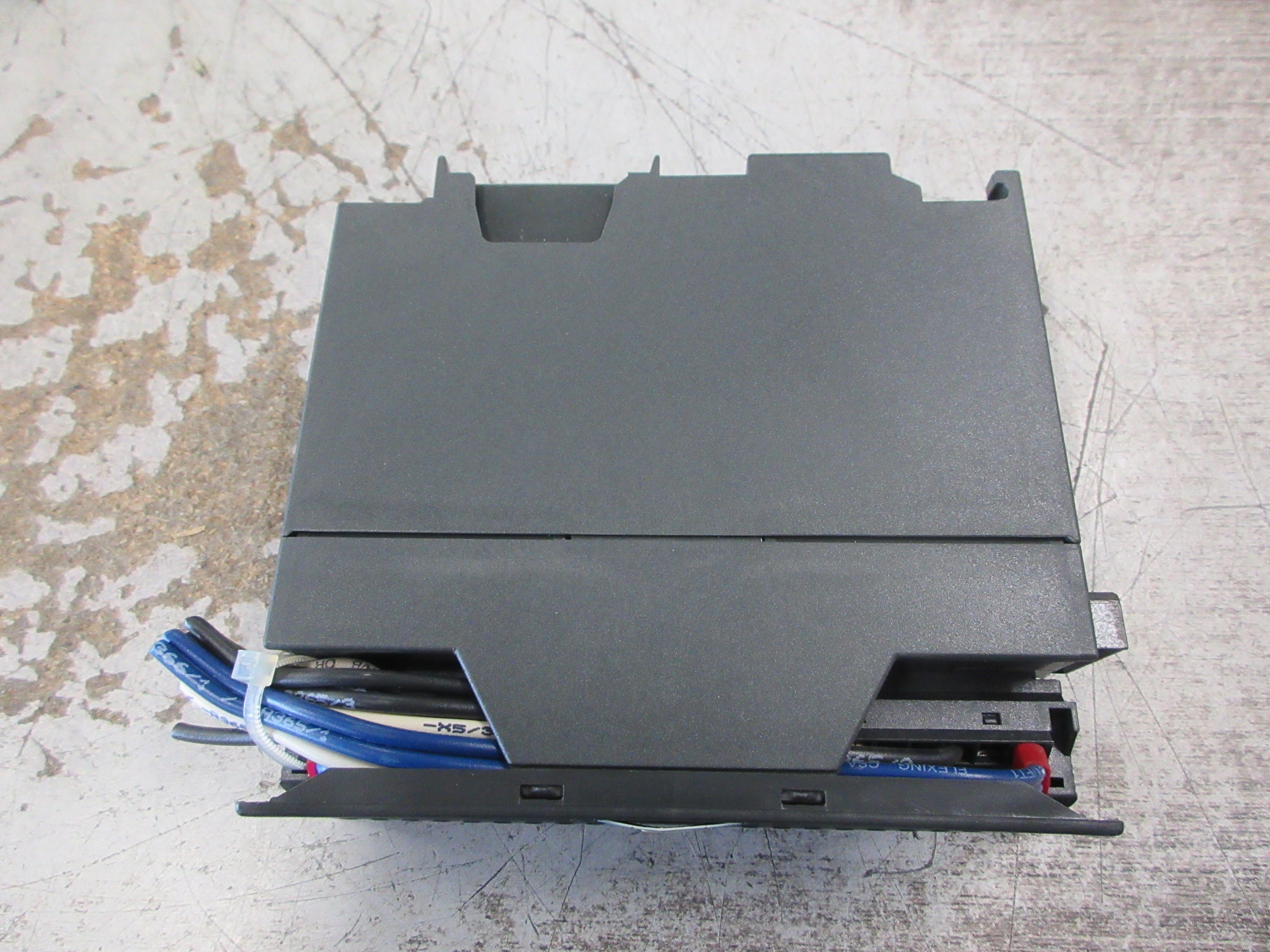 Siemens Simatic S7 Output Module 6ES7 332-5HD01-0AB0 E-Stand: 10 Used
