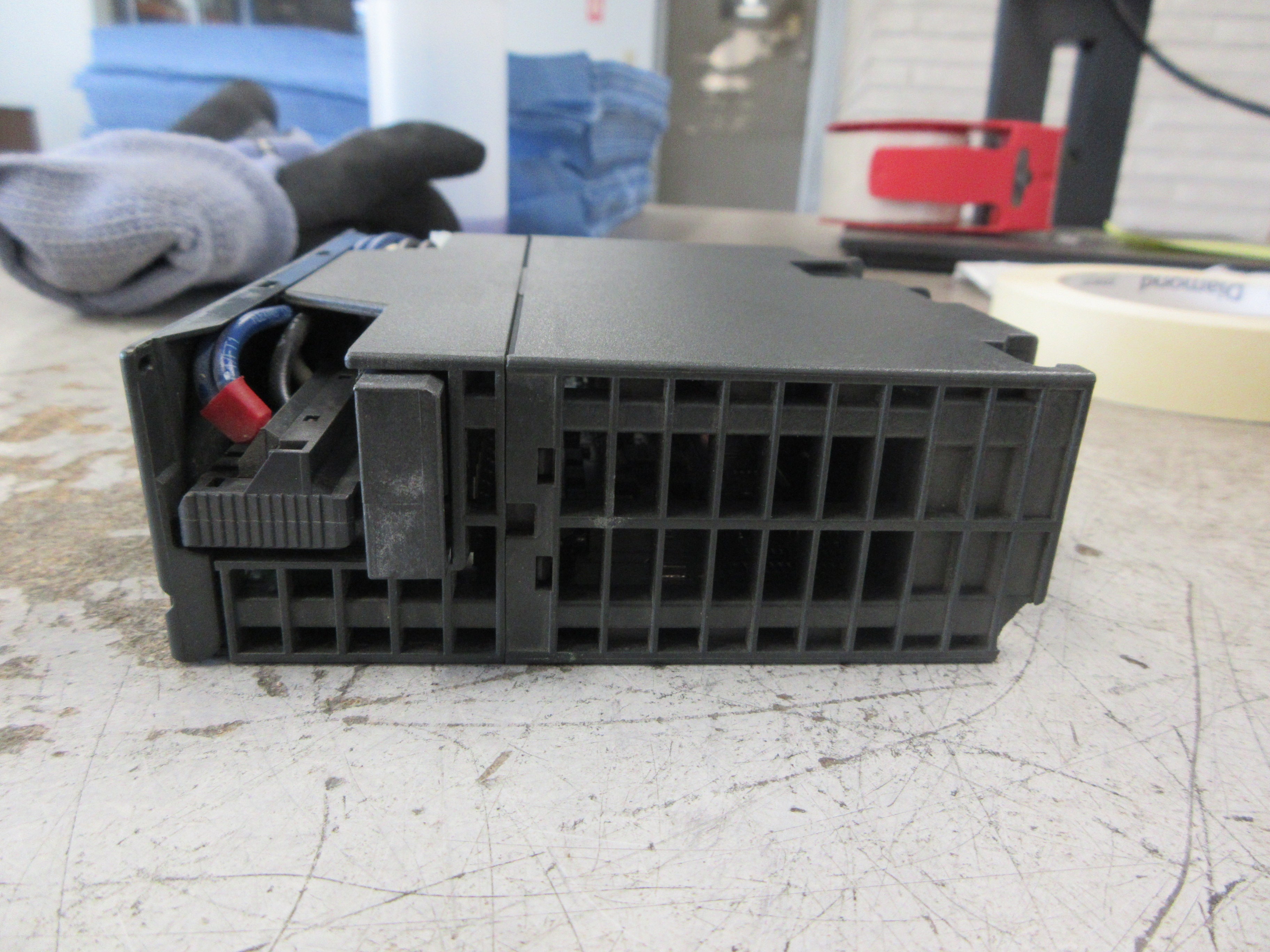 Siemens Simatic S7 Output Module 6ES7 332-5HD01-0AB0 E-Stand: 10 Used