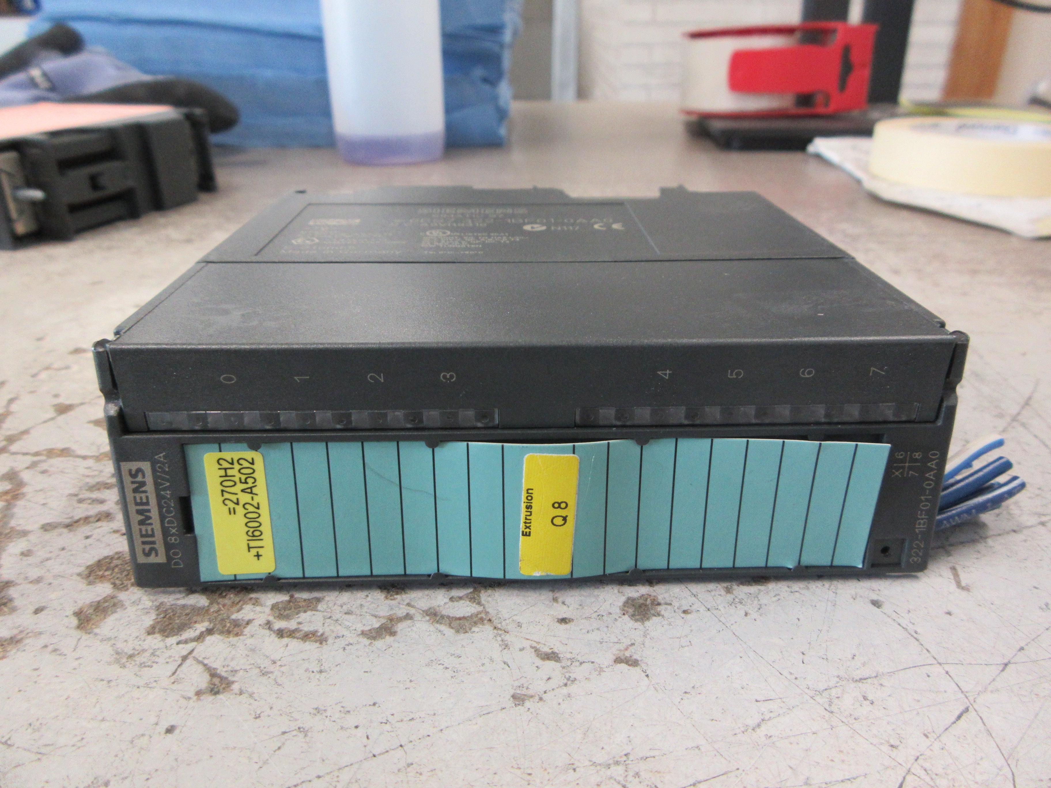 Siemens Simatic S7 Isolated Digital Output Module 6ES7 322-1BF01-0AA0 Used