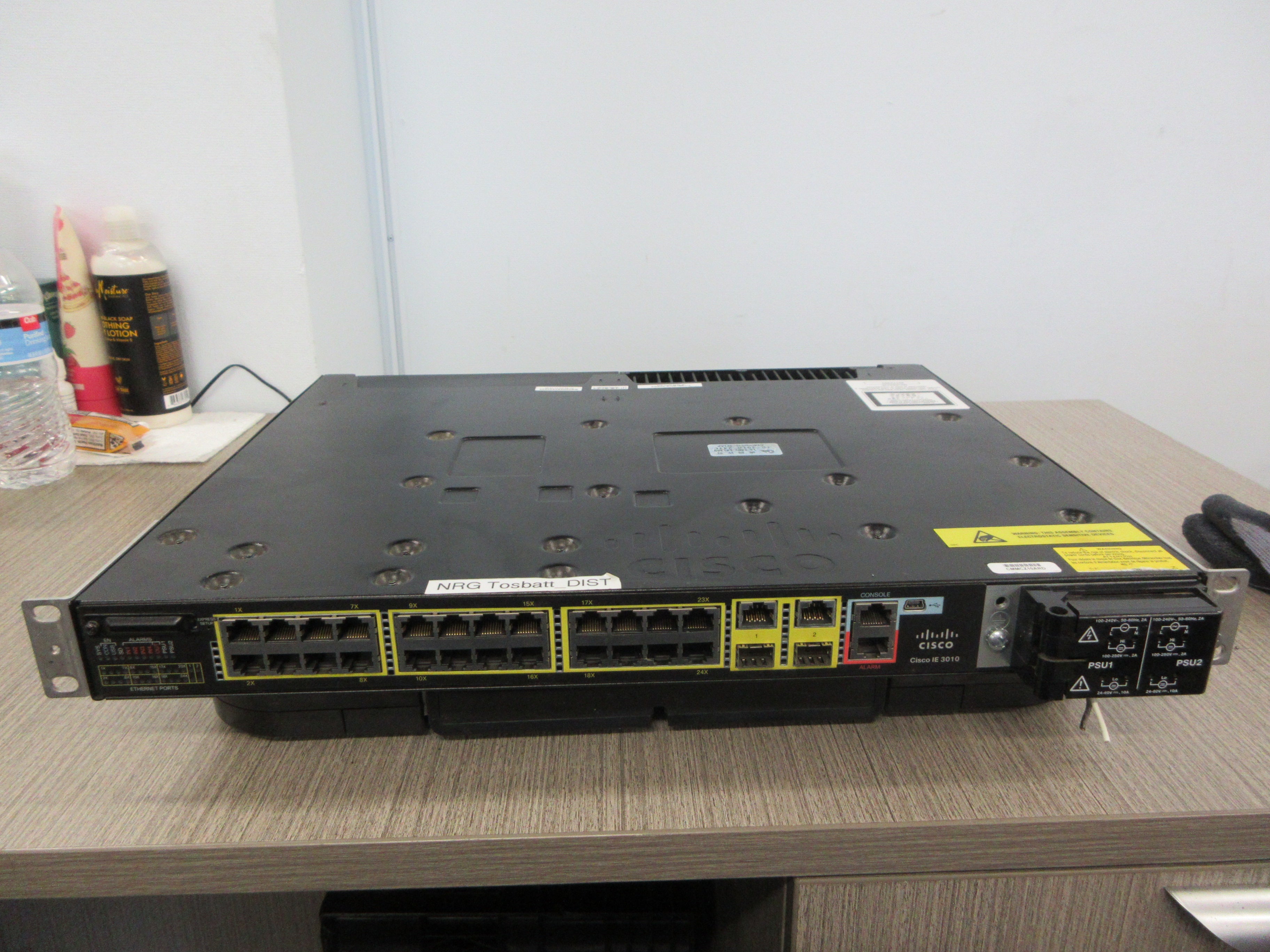 Cisco Industrial Ethernet Switch IE-3010-24TC V02 24-Port Ethernet Used