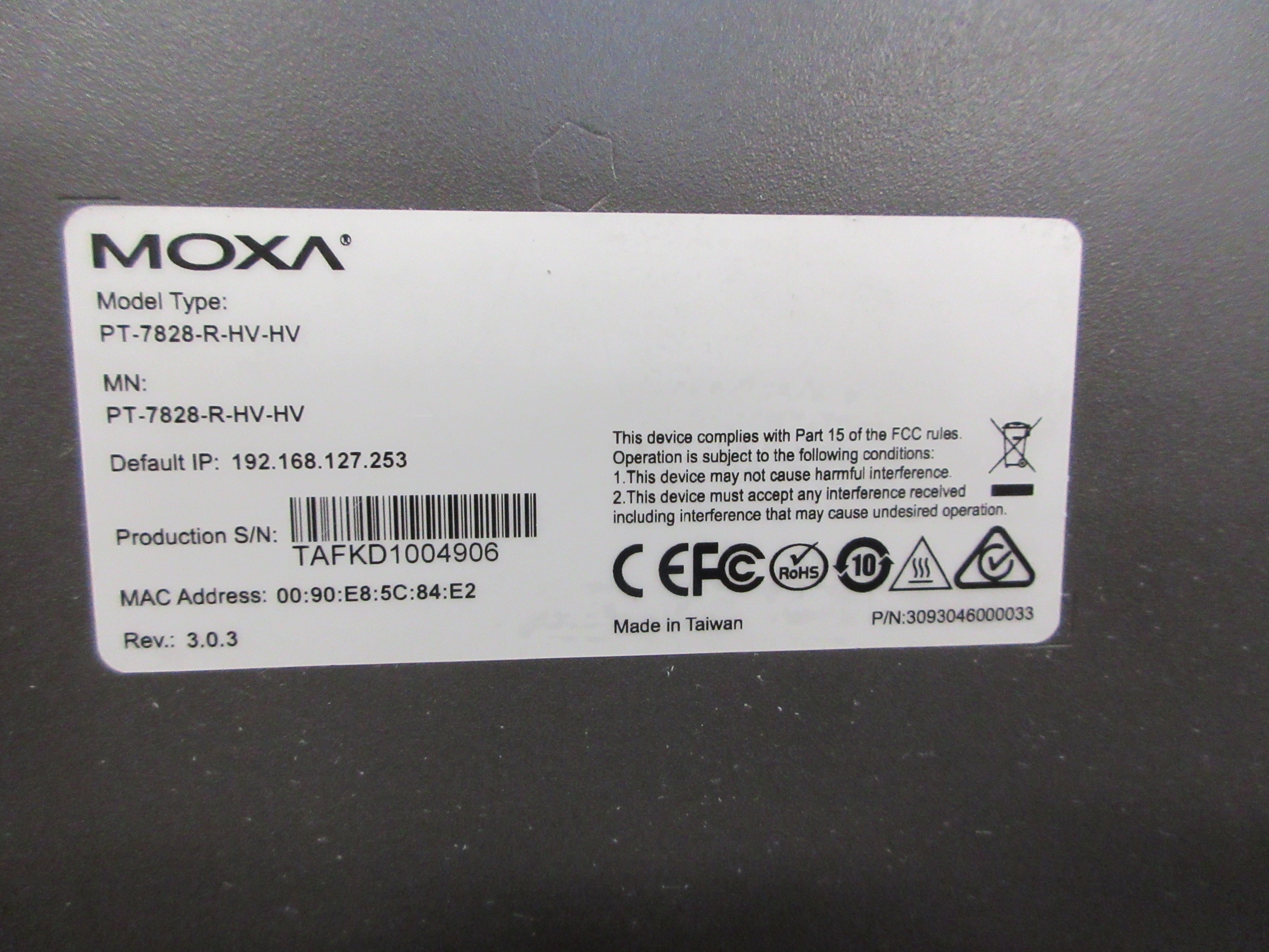 Moxa Layer 3 Managed Switch PT-7828-R-HV-HV Rev: 3.0.3 24-Port Ethernet Used