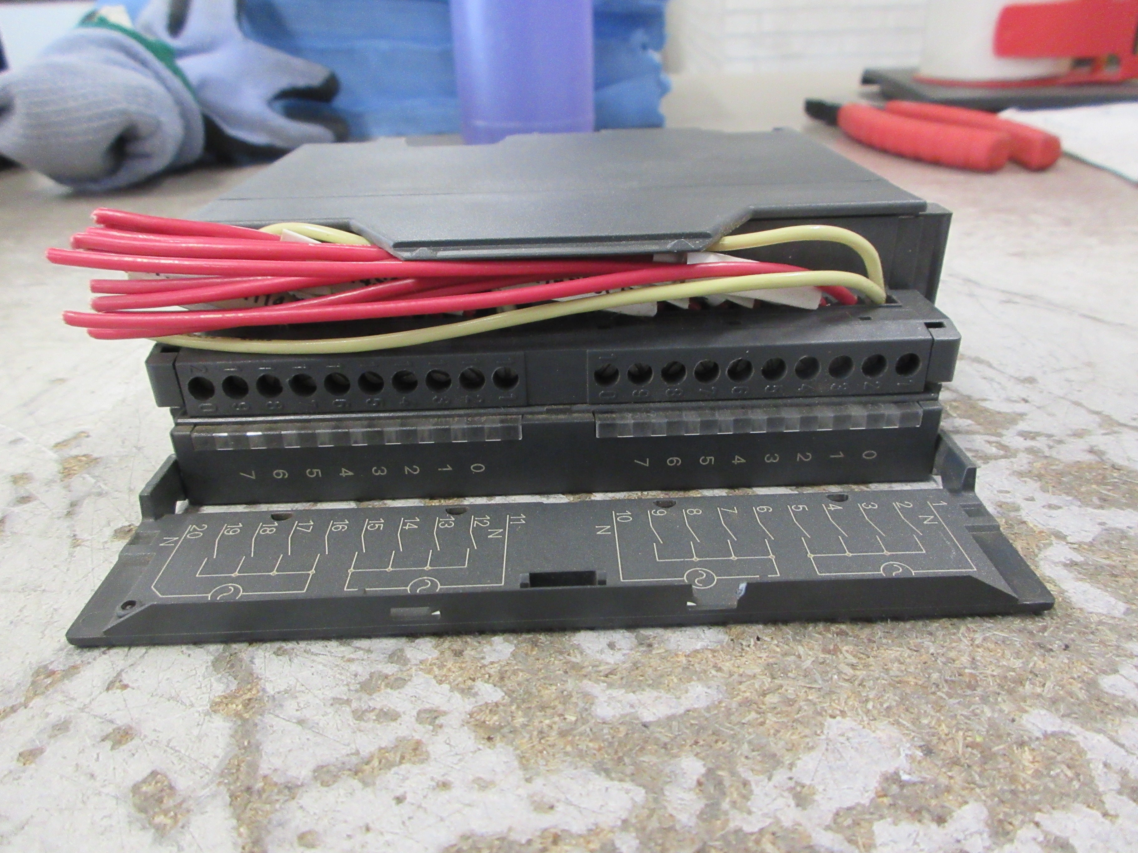 Siemens Simatic S7 Digital Input Module 6ES7 321-1FH00-0AA0 FS: 5 Used