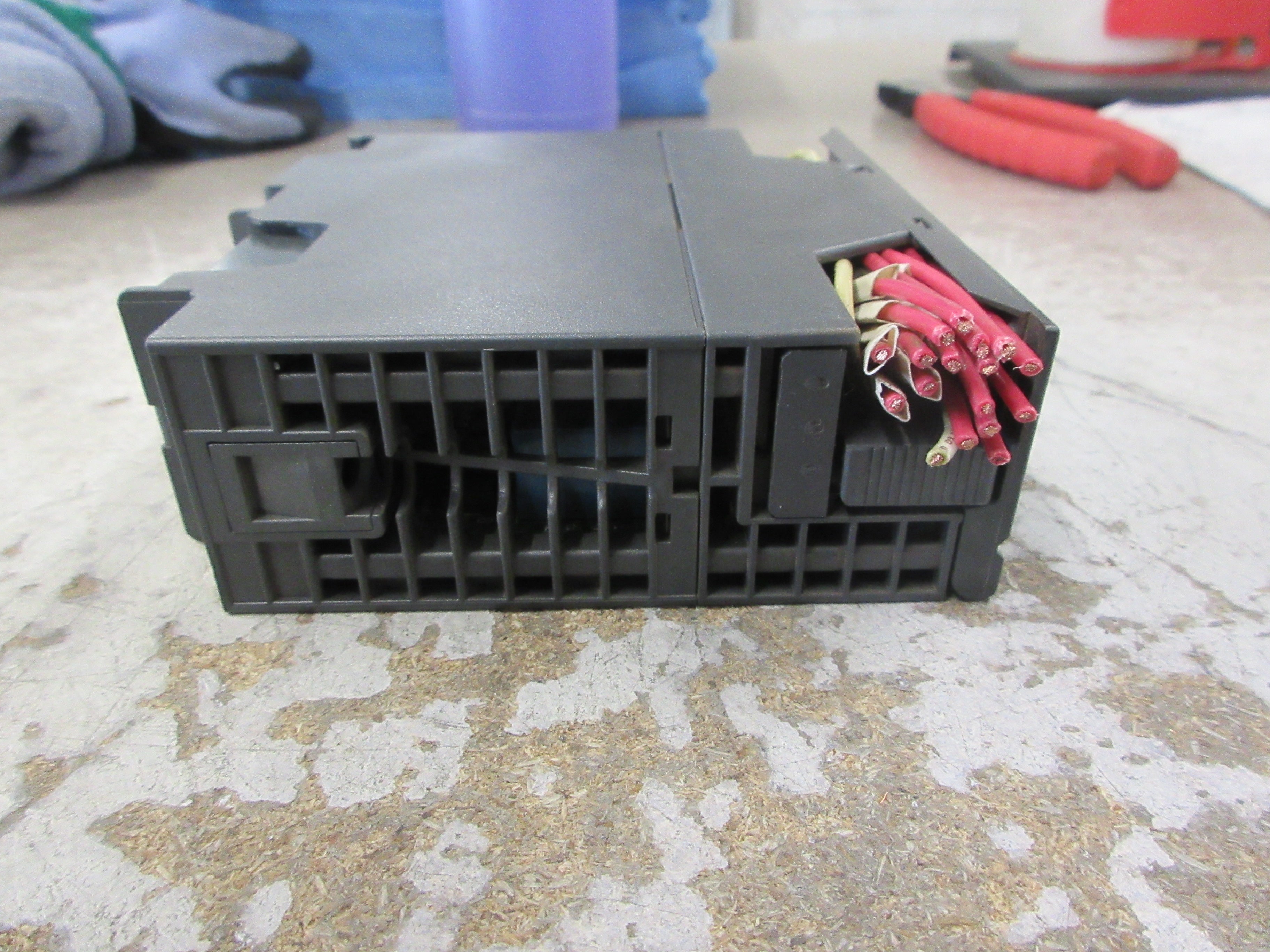 Siemens Simatic S7 Digital Input Module 6ES7 321-1FH00-0AA0 FS: 5 Used