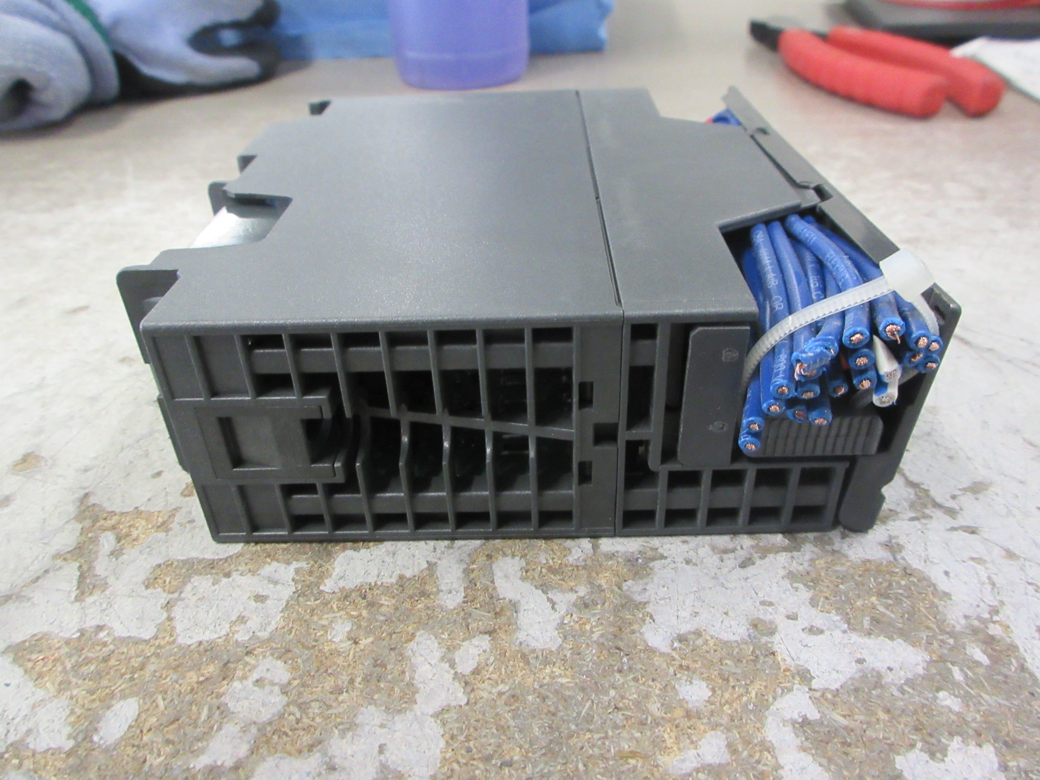Siemens Simatic S7 Digital Input Module 6ES7 321-1BH02-0AA0 16X DC24V Used