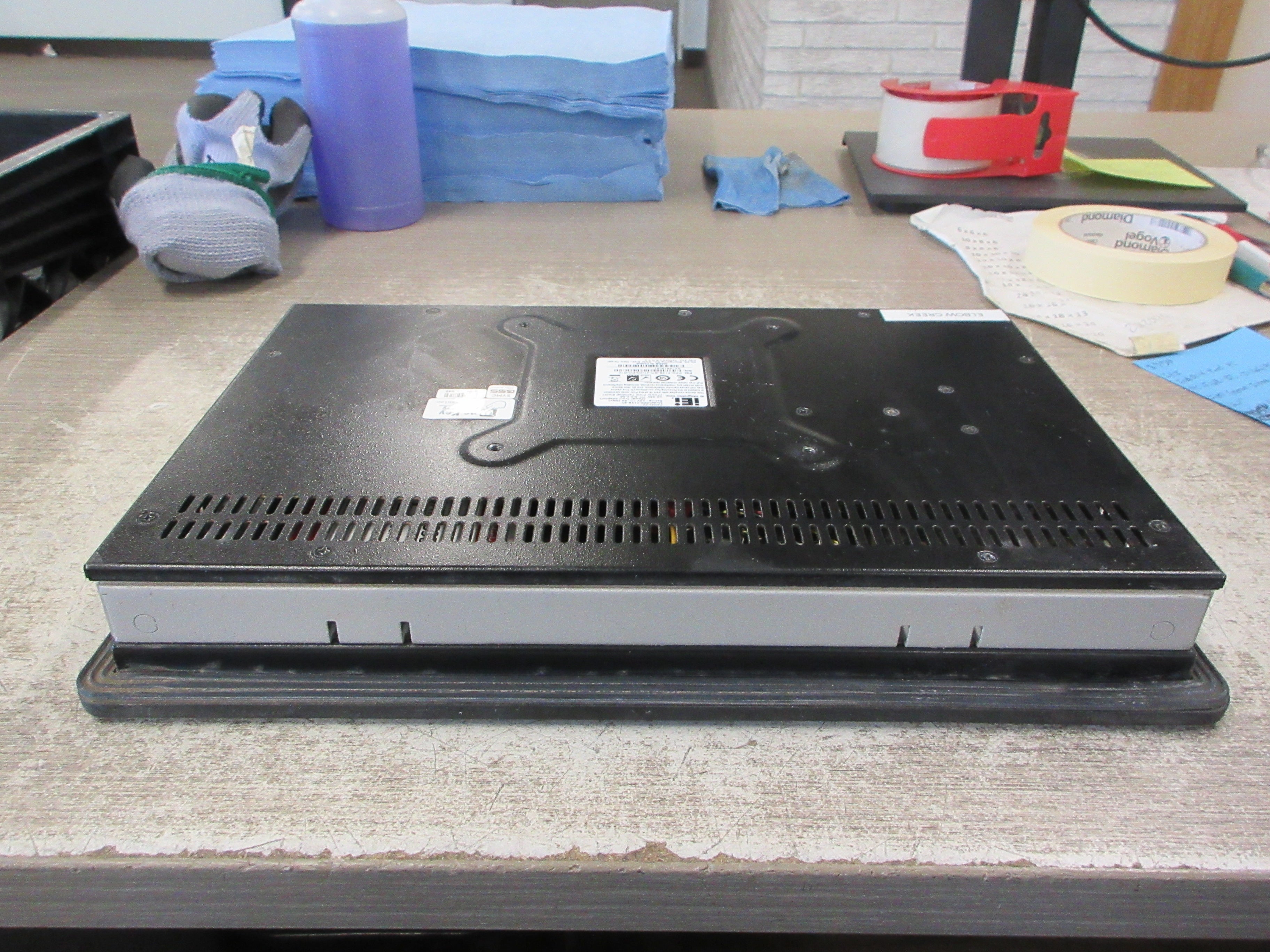 IEI Industrial Panel PC PPC-F12B-Bti-J1/2G/PC-R10 Intel Celeron J1900 12.1" Used