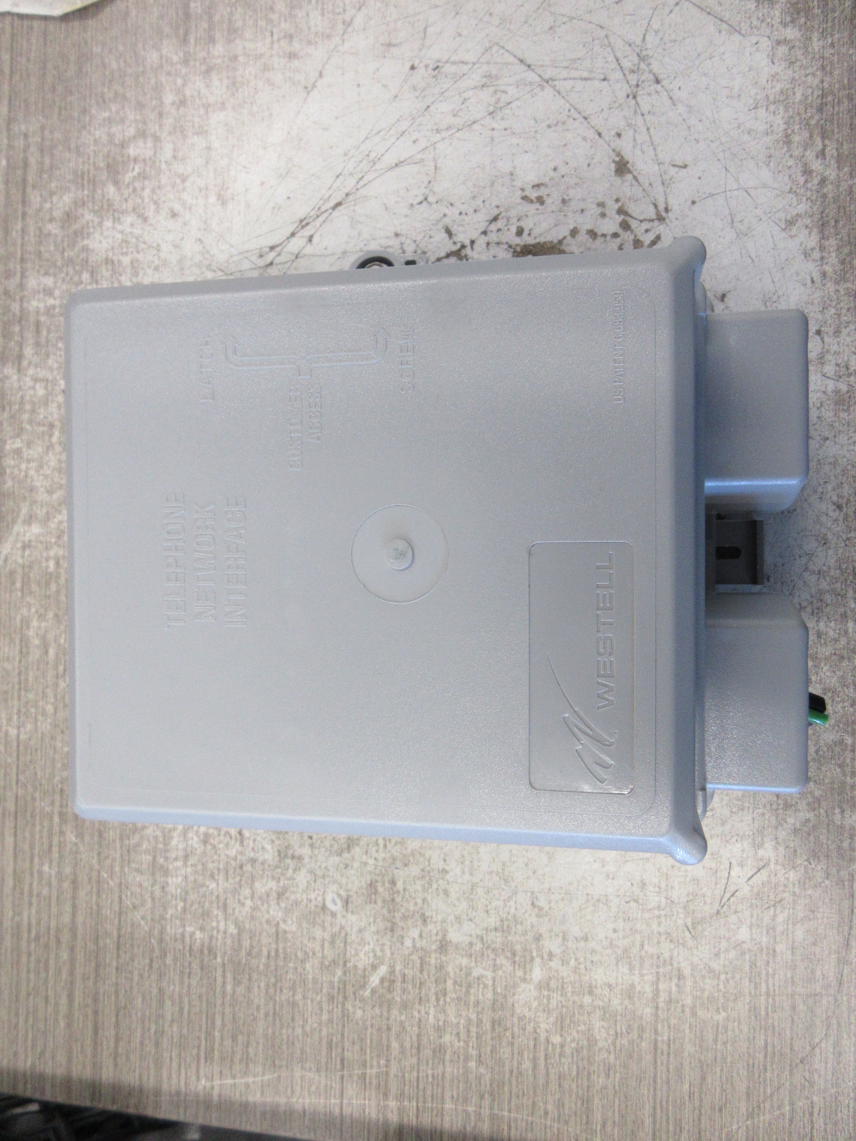Westell Telephone Network Interface A90-31EE202D Rev. W Used