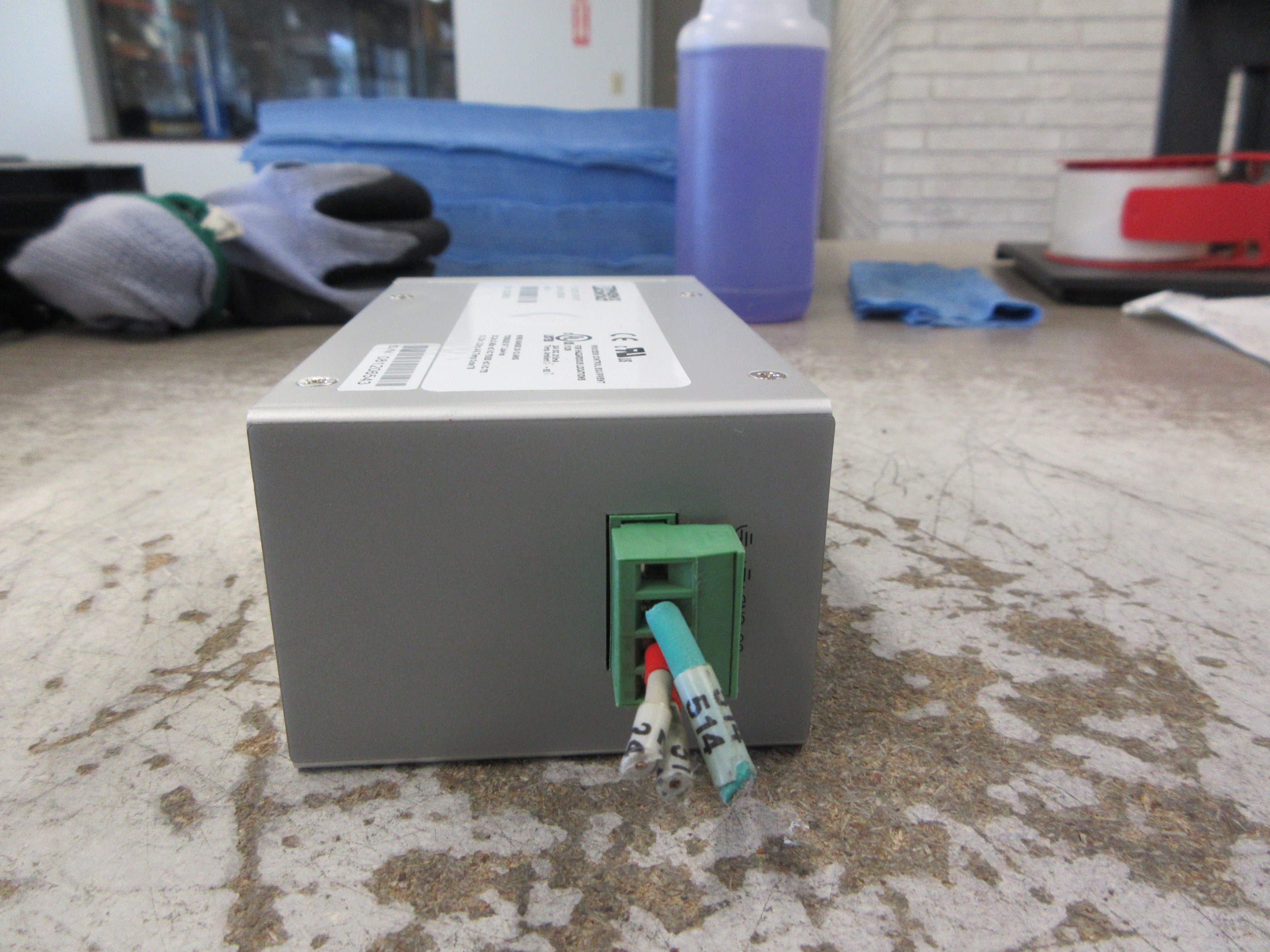 Phoenix Contact FL Ethernet Switch 2891929 HW: 11 SFN 8TX 8-Port Used