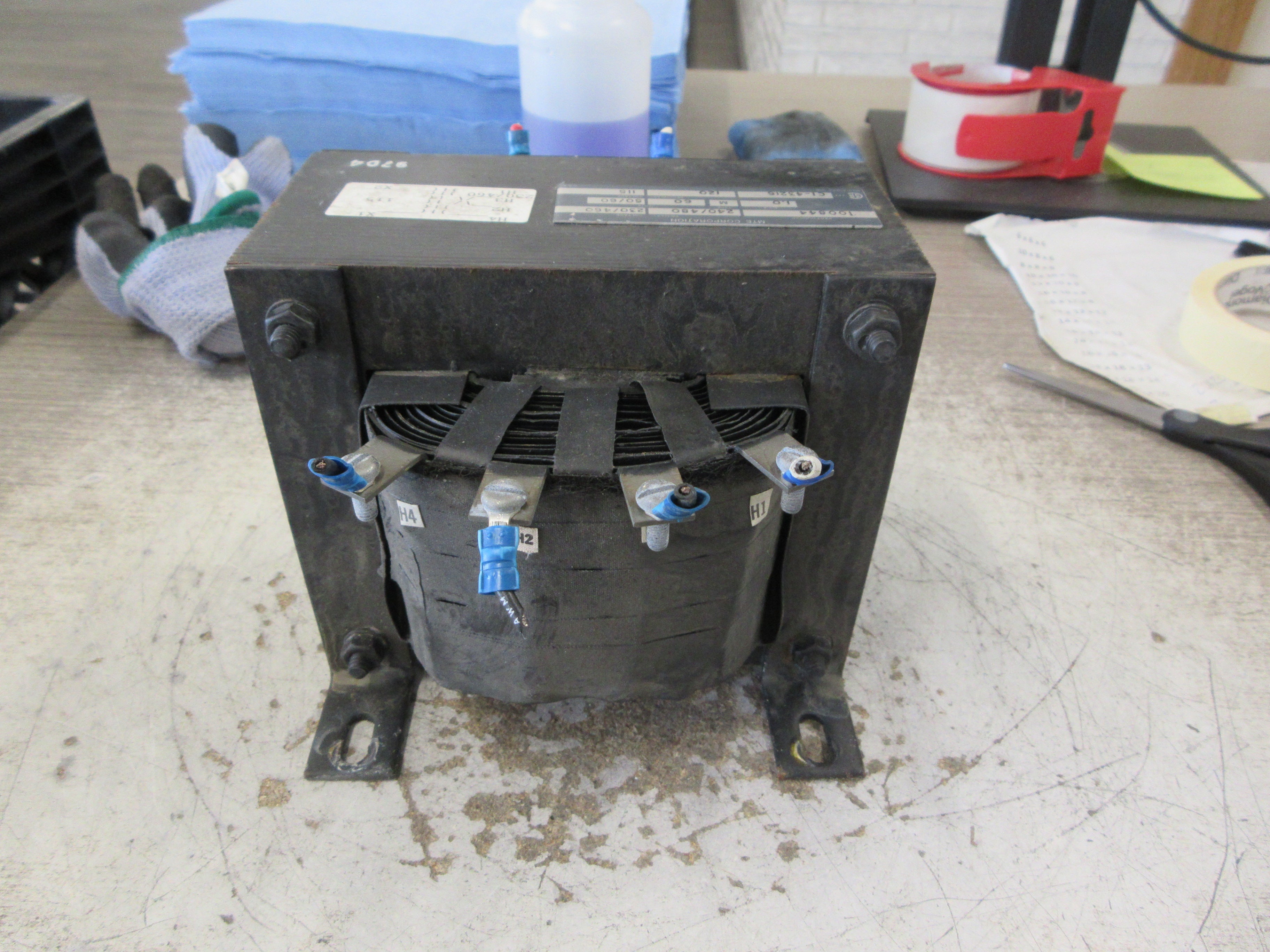 MTE Transformer 100844 1.0KVA Pri: 240/480V Sec: 120V Used