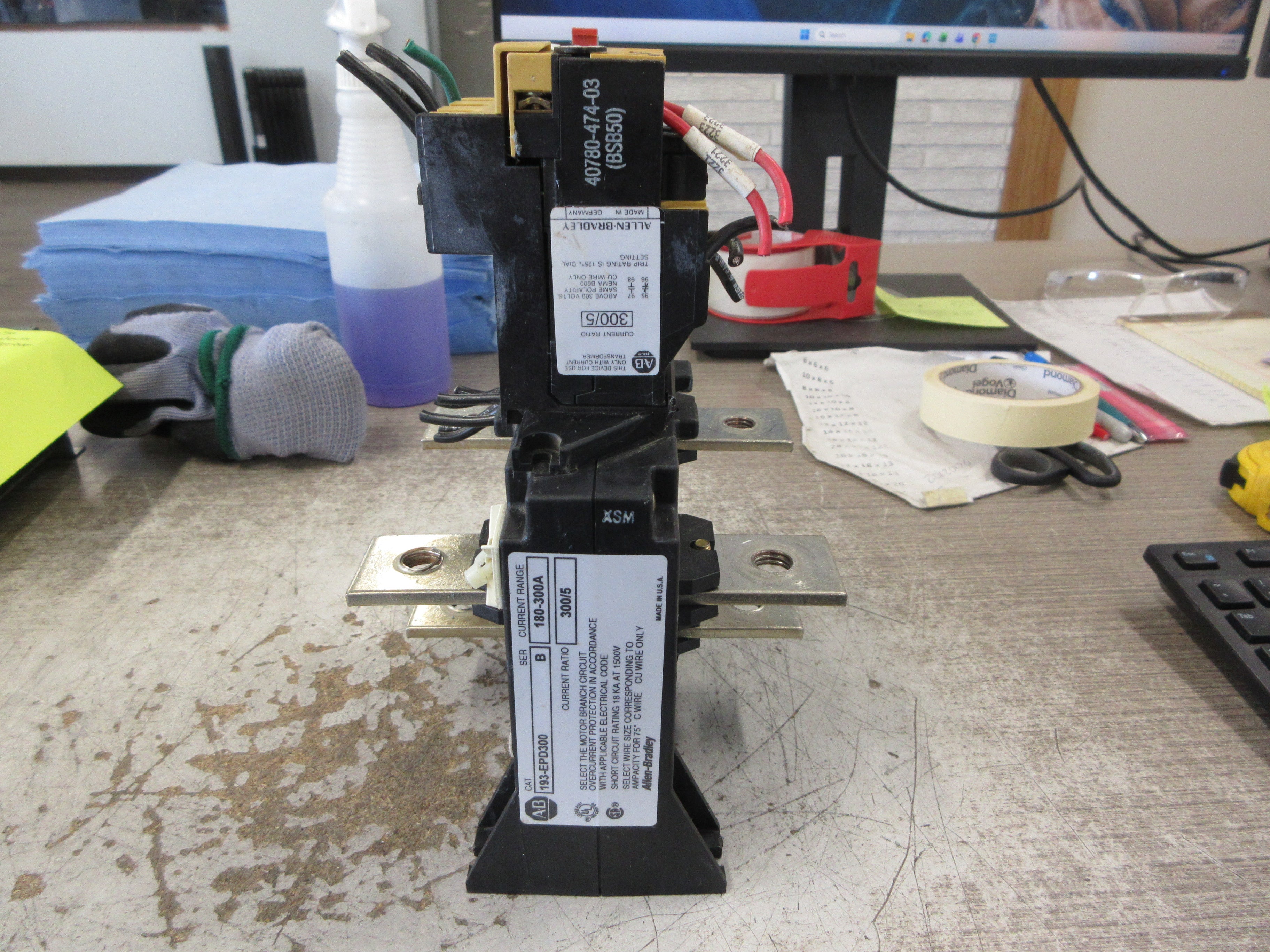 Allen-Bradley Solid State Overload 193-EPD300 Ser. B Trip: 180-300A Used