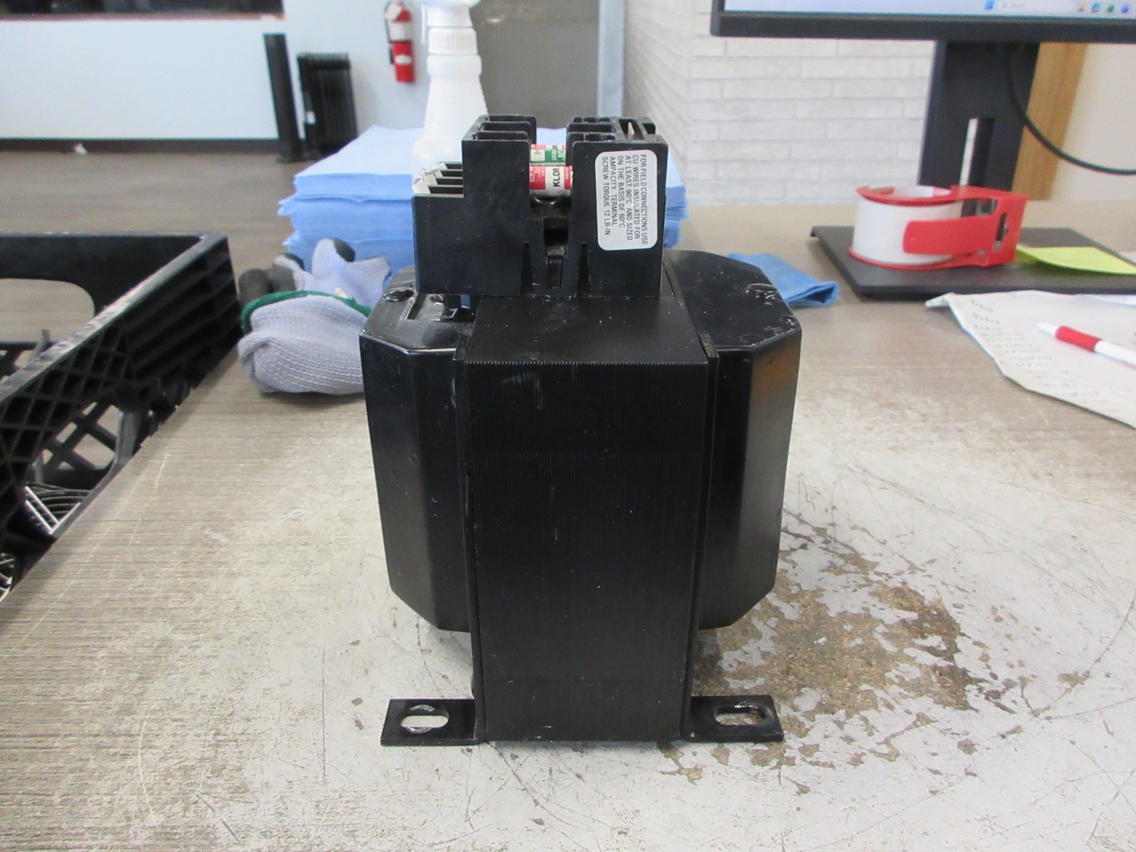 Hevi-Duty Control Transformer E8503PBX 0.850KVA Pri: 240/480V Sec: 120V Used