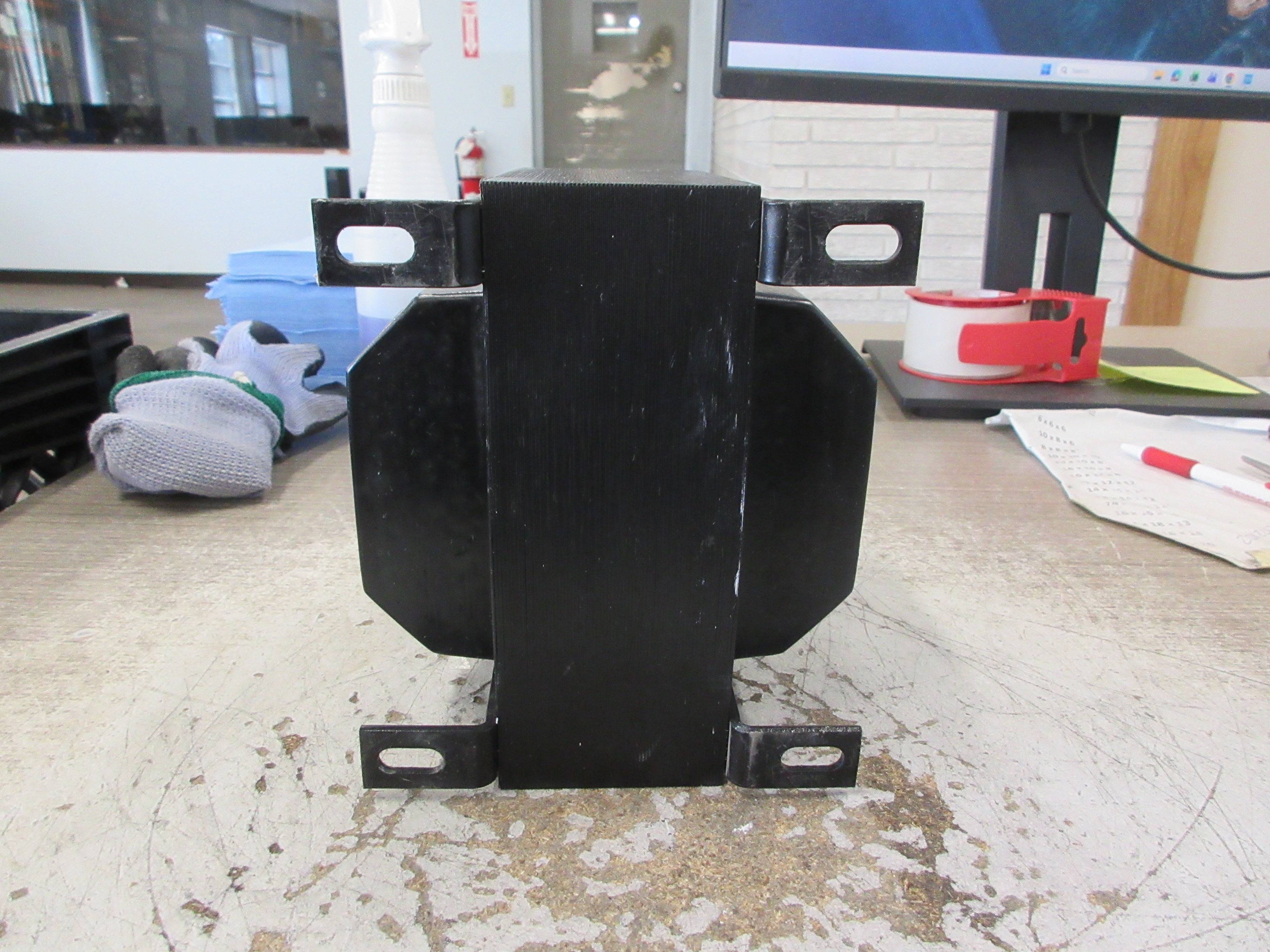 Hevi-Duty Control Transformer E8503PBX 0.850KVA Pri: 240/480V Sec: 120V Used