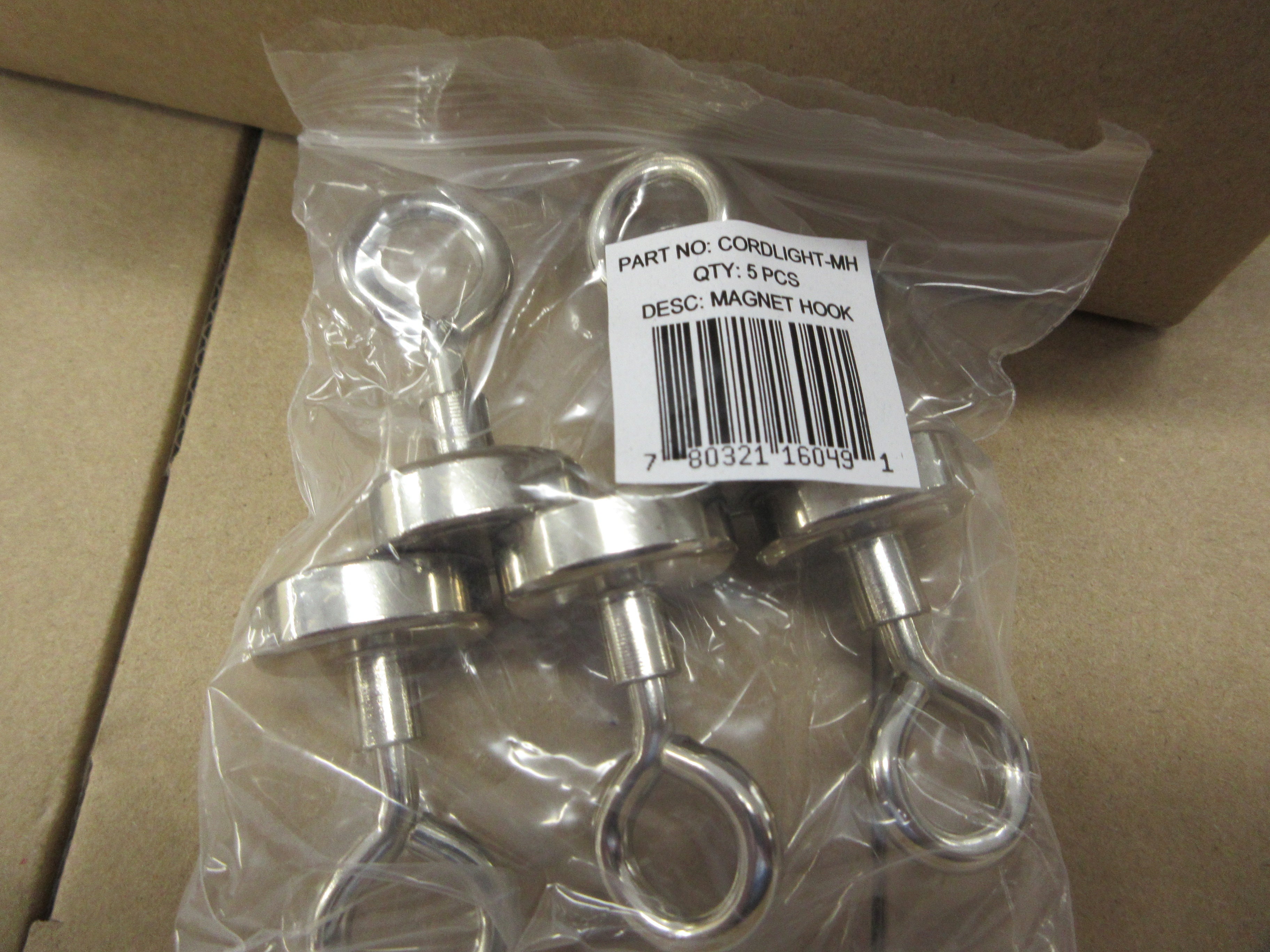 Epco Magnet Hook CORDLIGHT-MH 22lbs. Holding Force Chrome New Surplus
