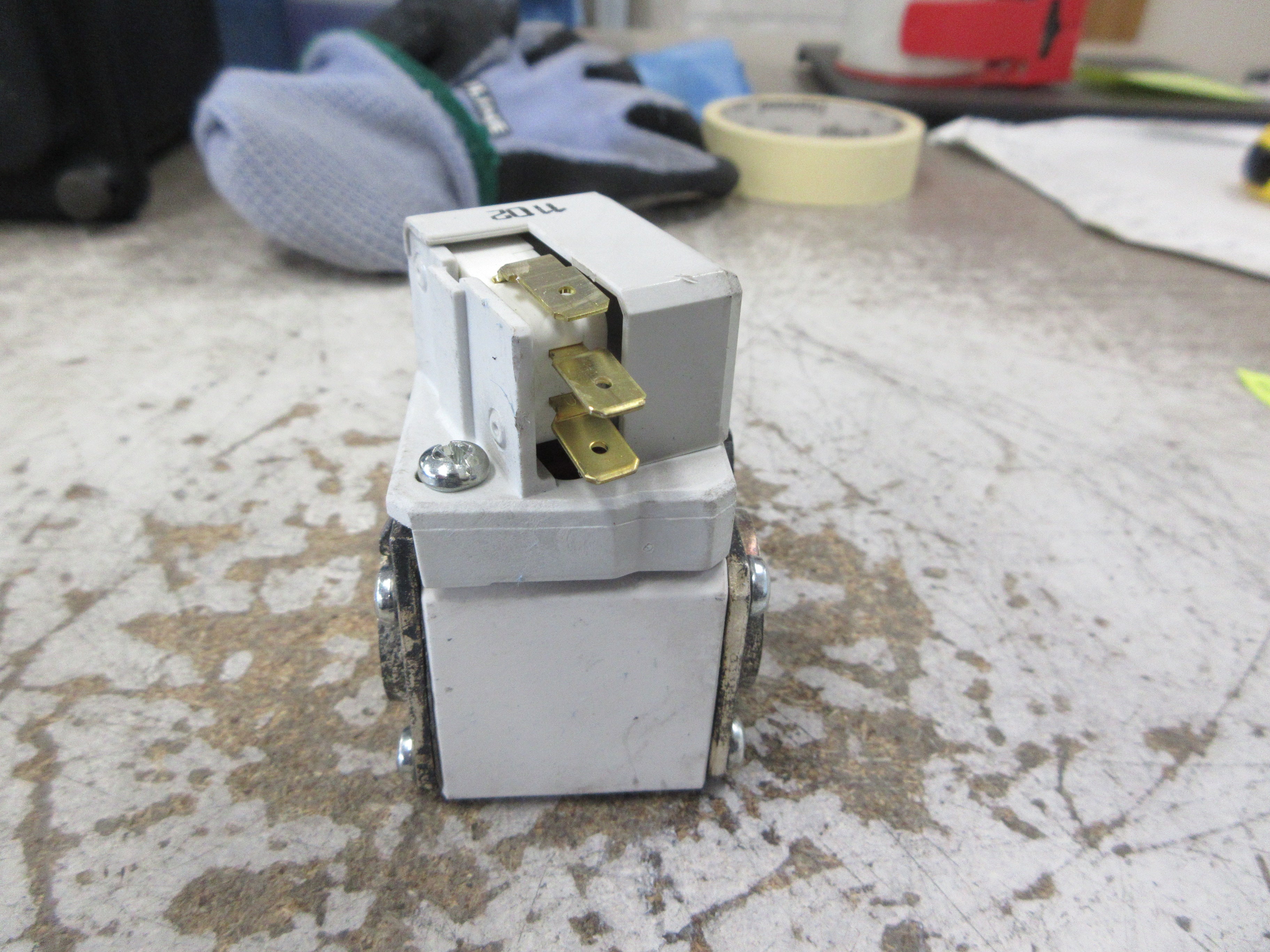 Ferraz Shawmut Protistor Fuse A070UD30TTI400 400A 700V Used