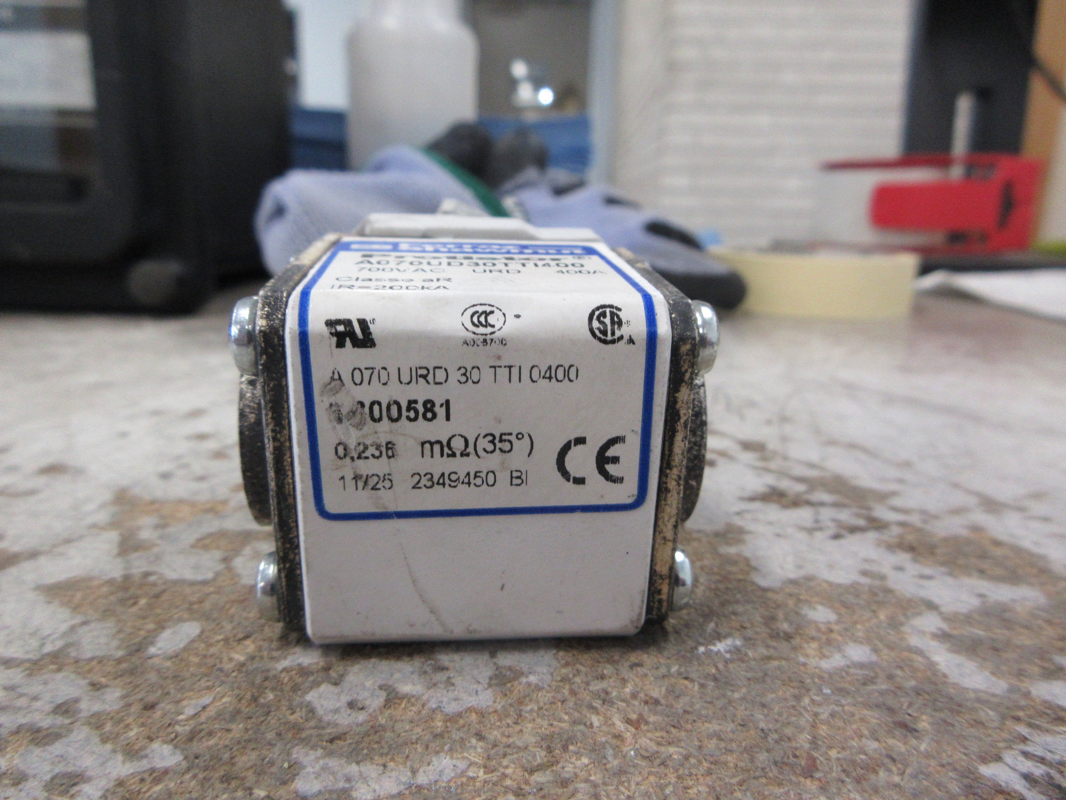 Ferraz Shawmut Protistor Fuse A070UD30TTI400 400A 700V Used