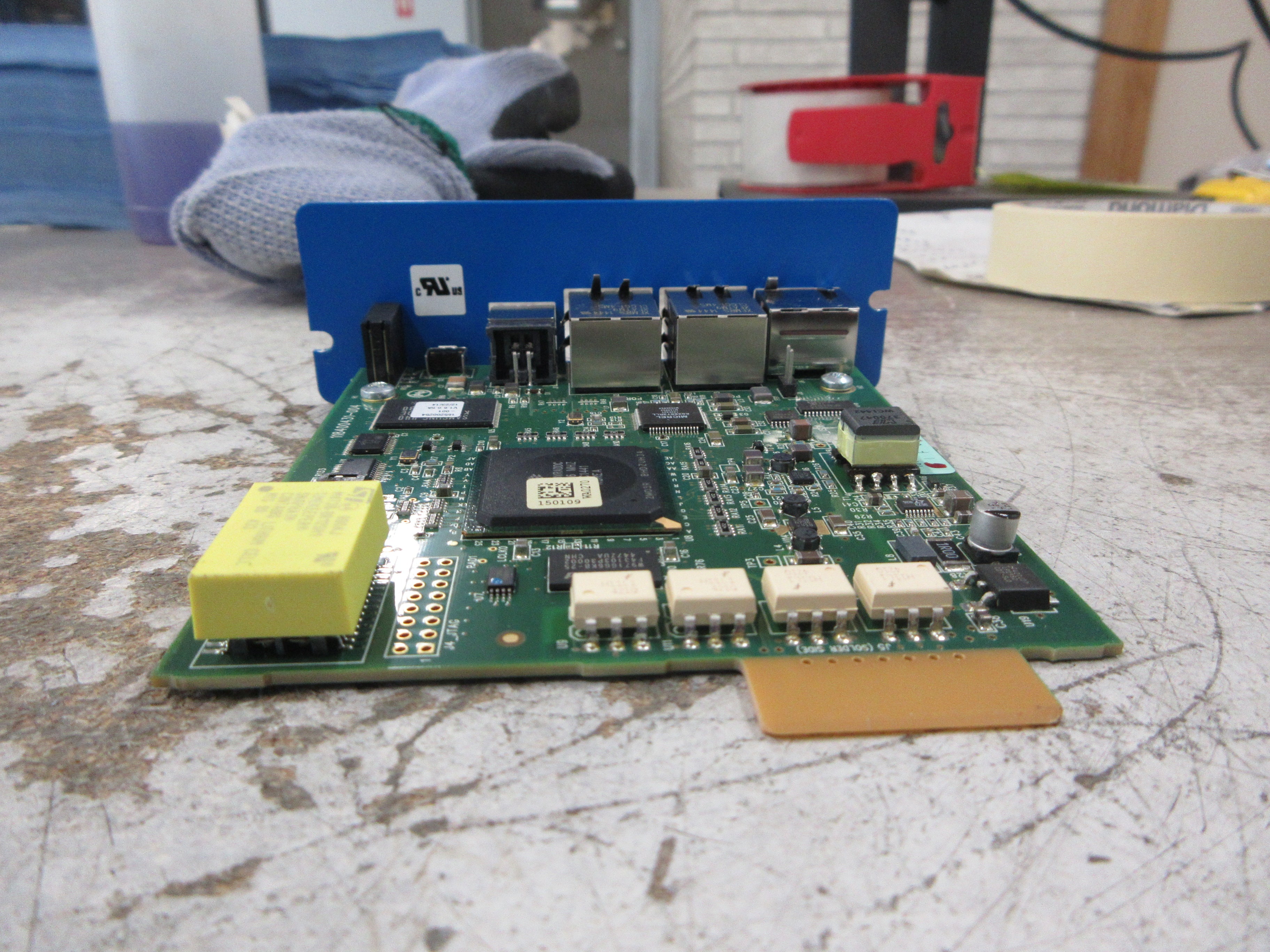 Eaton Power Xpert Gateway 103007946-001 Rev. 008 Used
