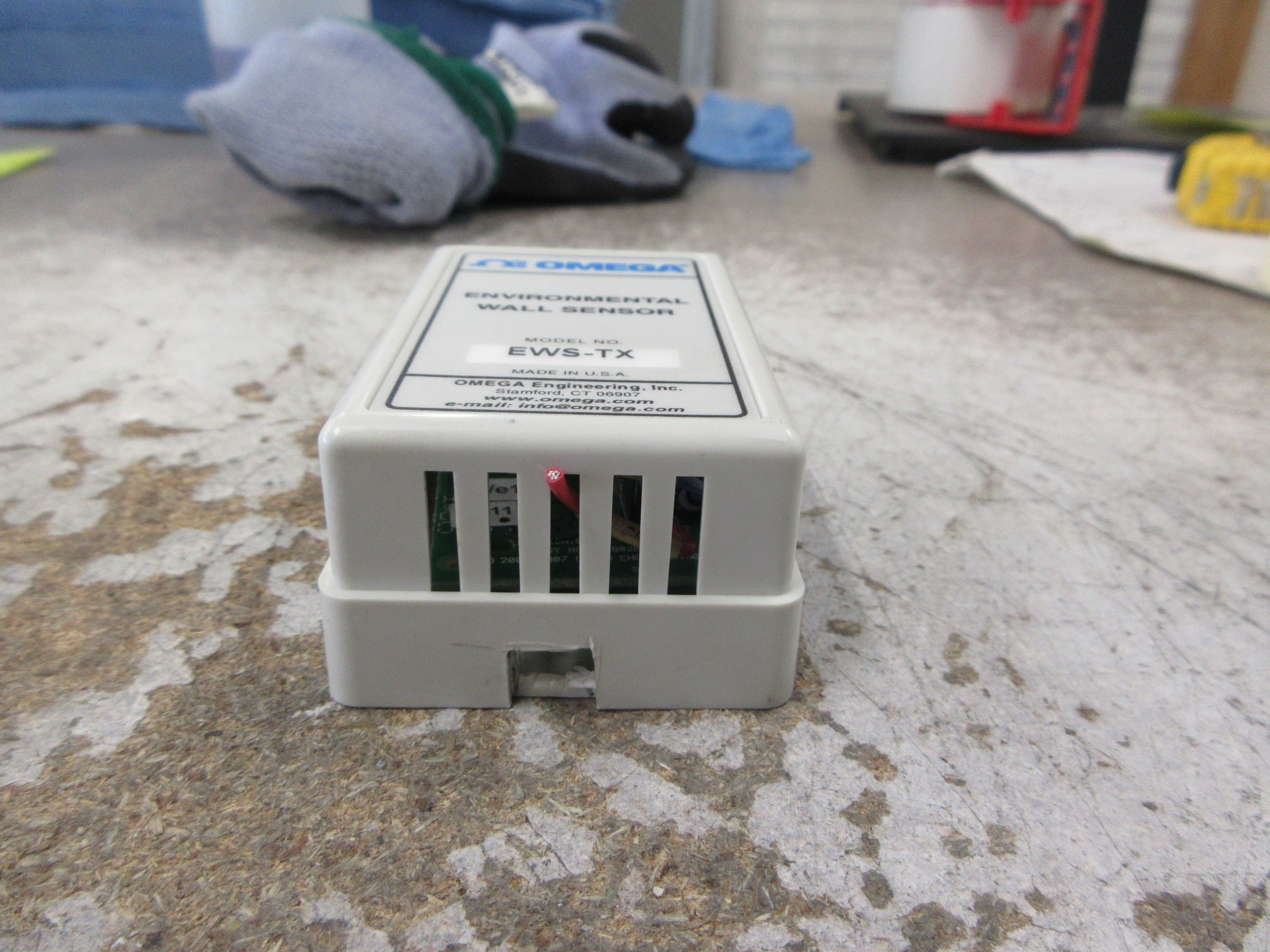 Omega Environmental Wall Sensor EWS-TX Range: -18-57°C Used