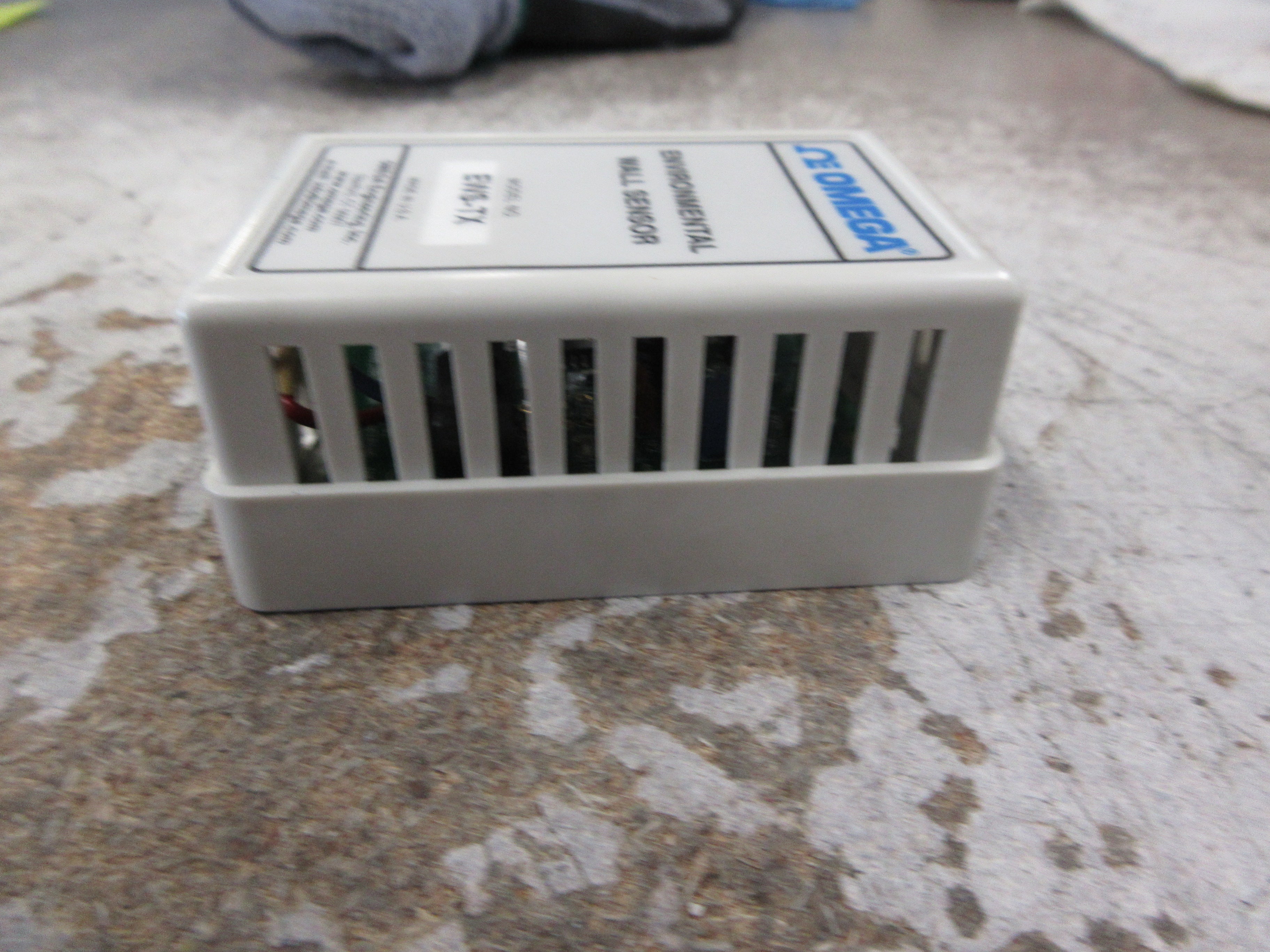Omega Environmental Wall Sensor EWS-TX Range: -18-57°C Used