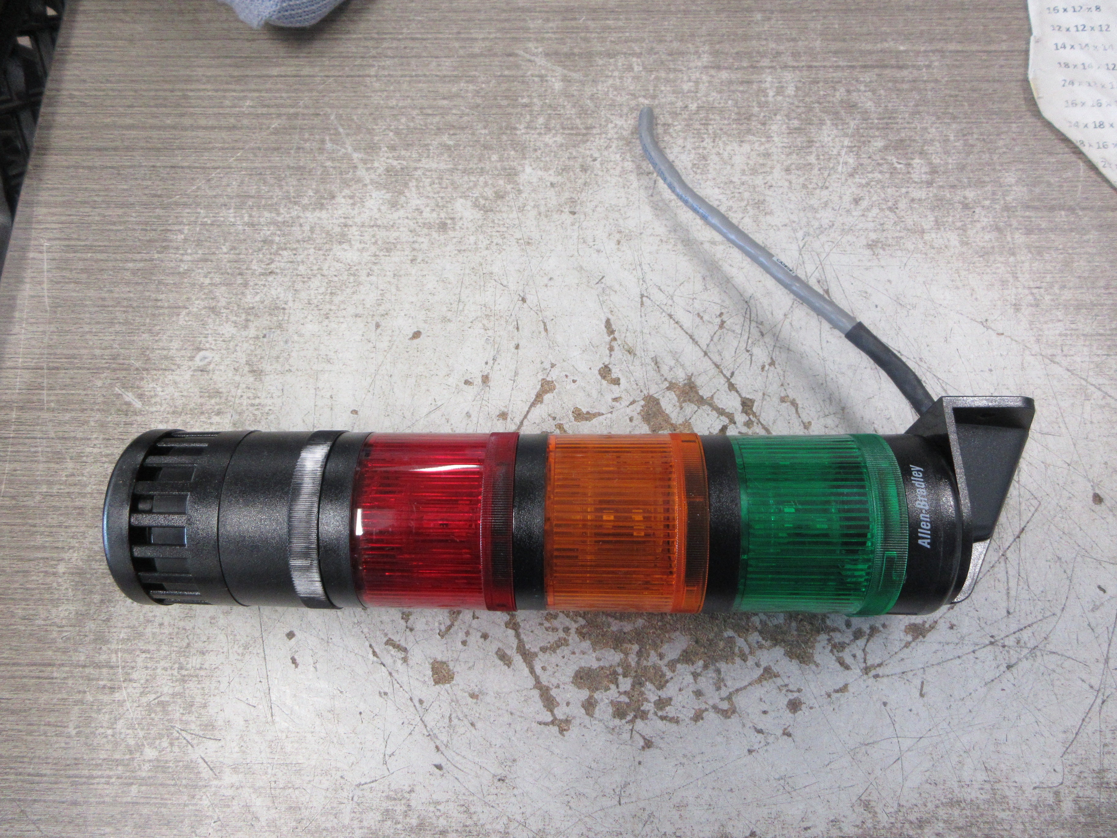 Allen-Bradley Light Stack 855T-BVM Ser. B Green/Amber/Red/Horn Used