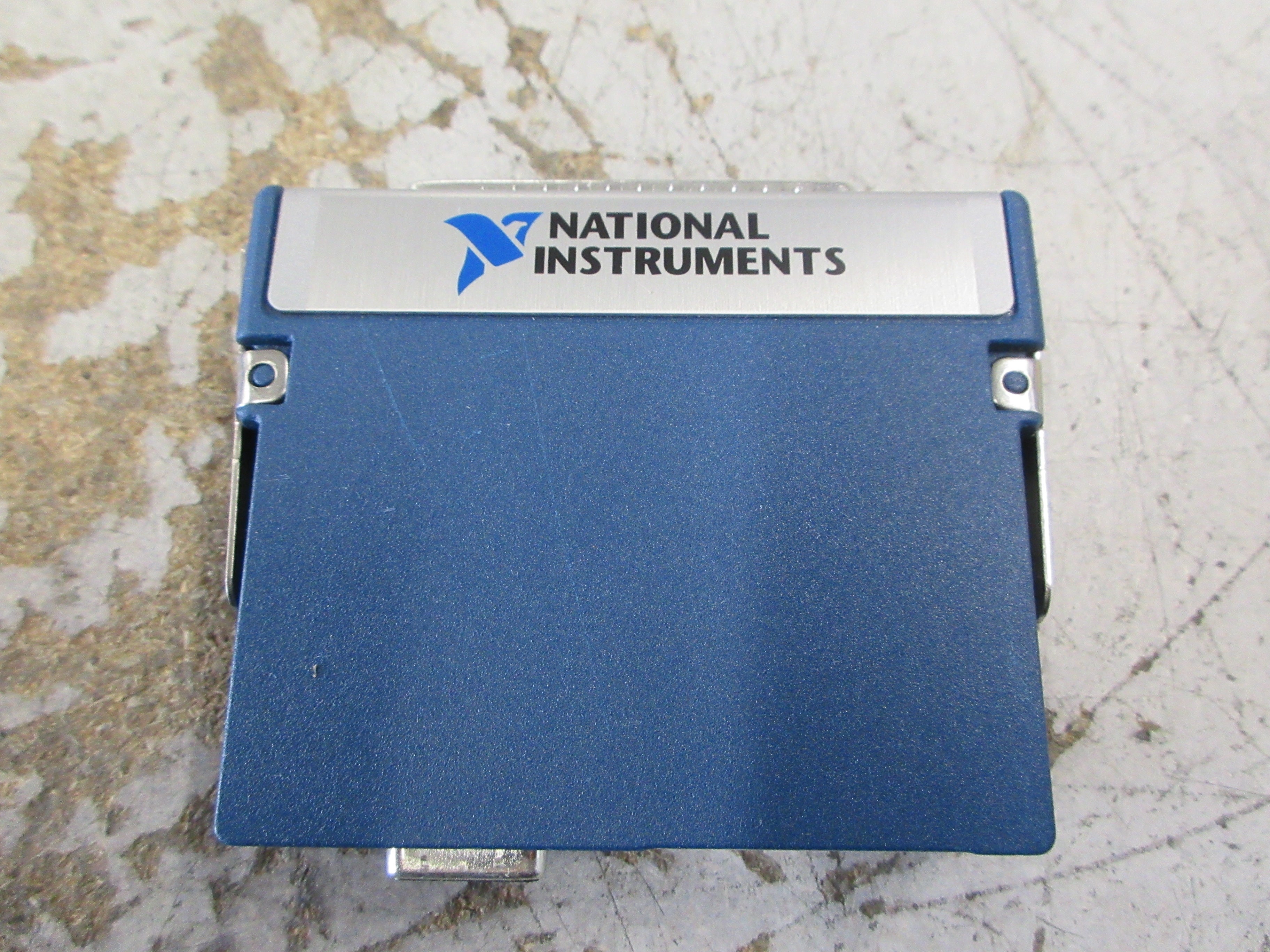 National Instruments NI 9477 Sinking Digital Output Module 199017B-02L Used