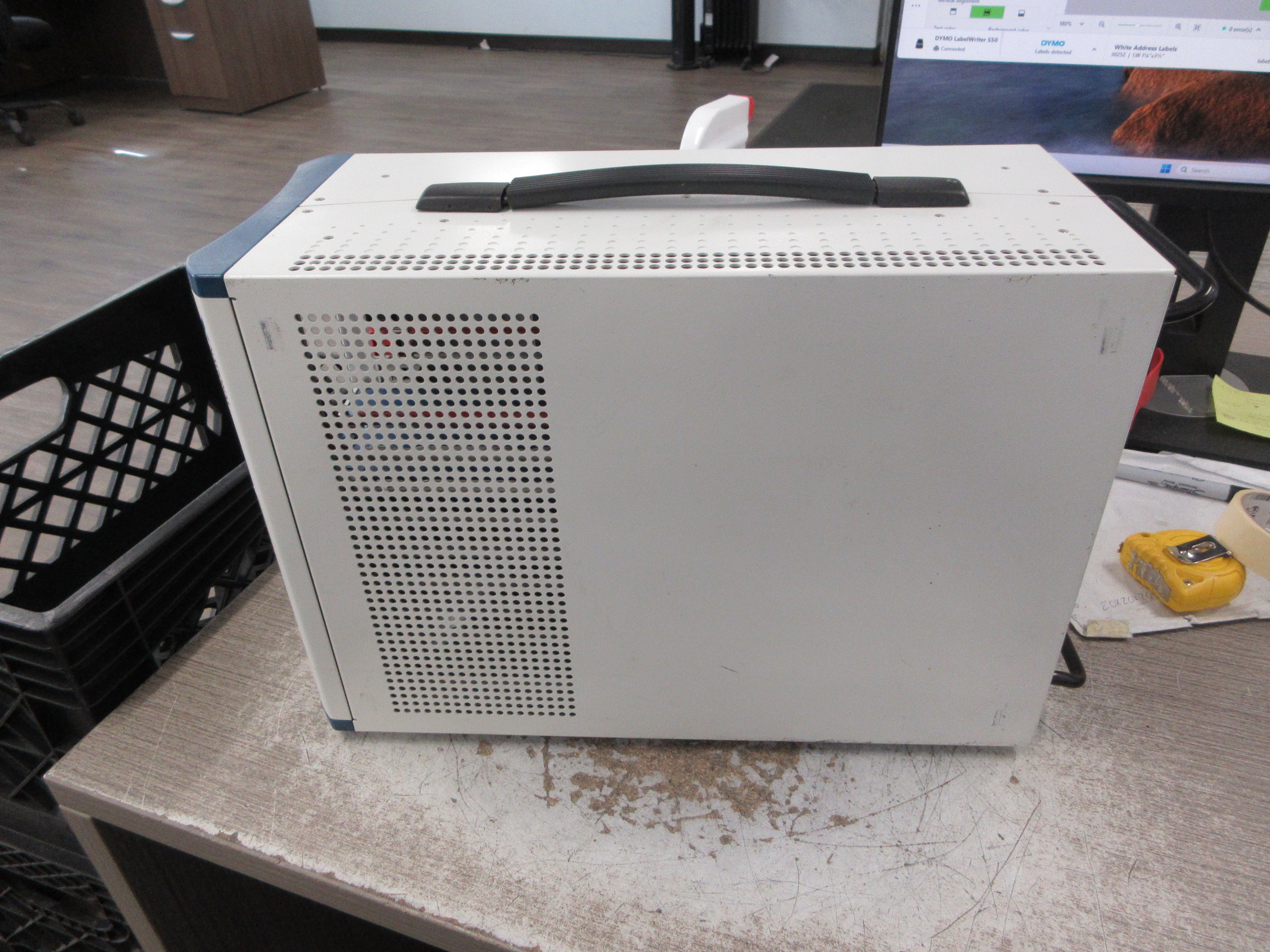 National Instruments PXI-1042 Chassis 188079G-01 Rev. 01 8-Slot Used