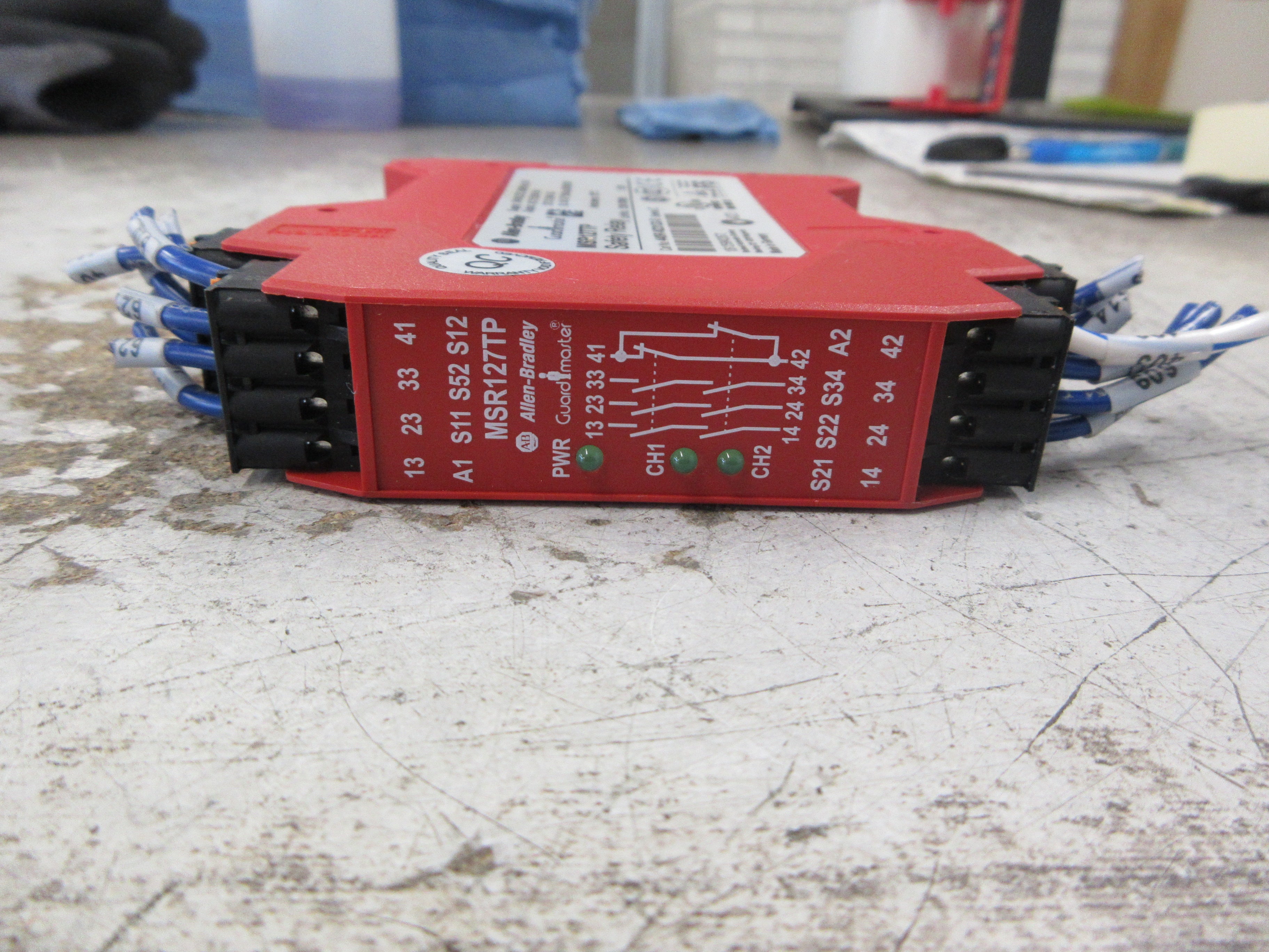 Allen-Bradley Guardmaster MSR127TP Safety Relay 440R-N23132-S Ser. C Used