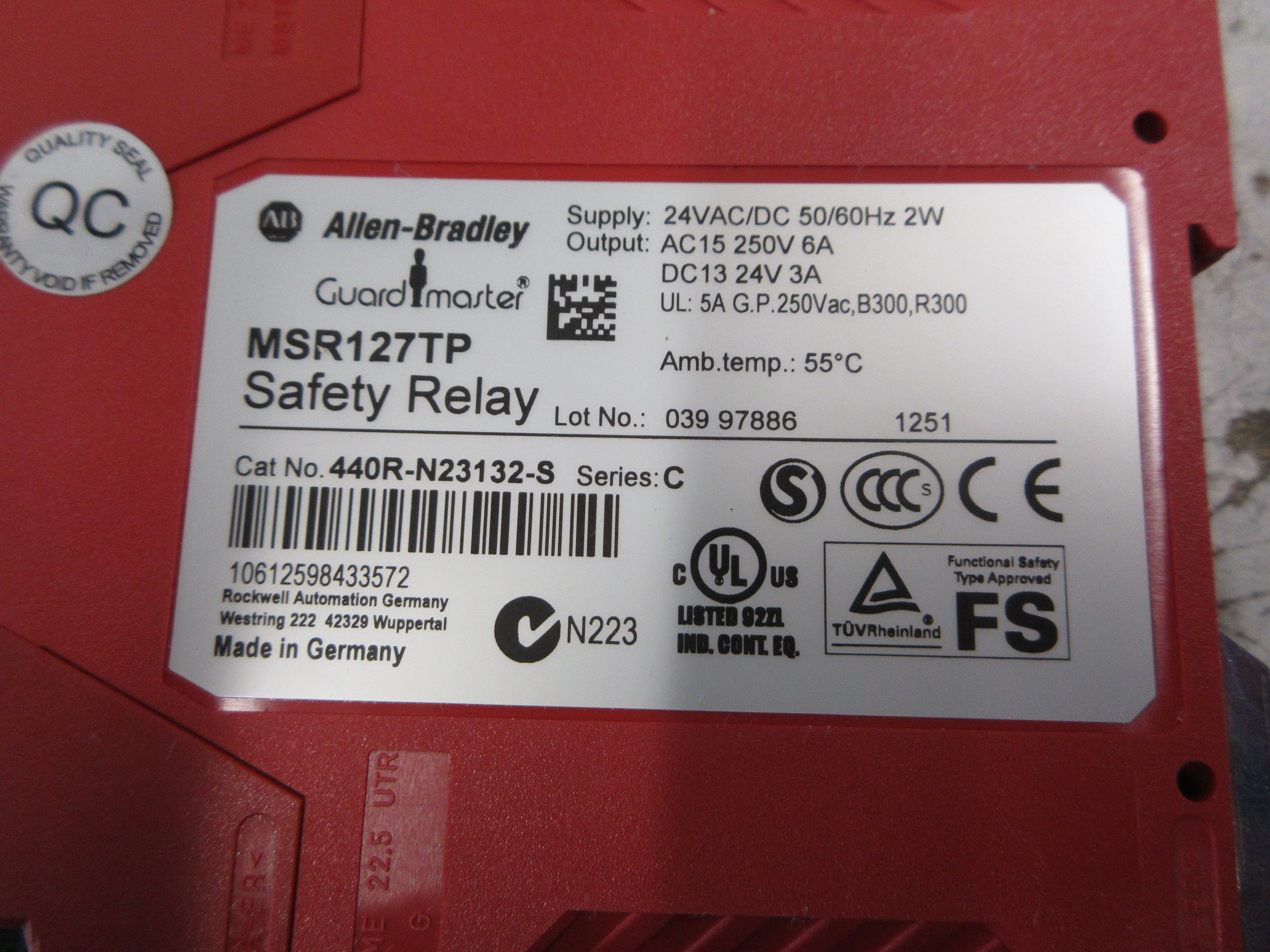 Allen-Bradley Guardmaster MSR127TP Safety Relay 440R-N23132-S Ser. C Used