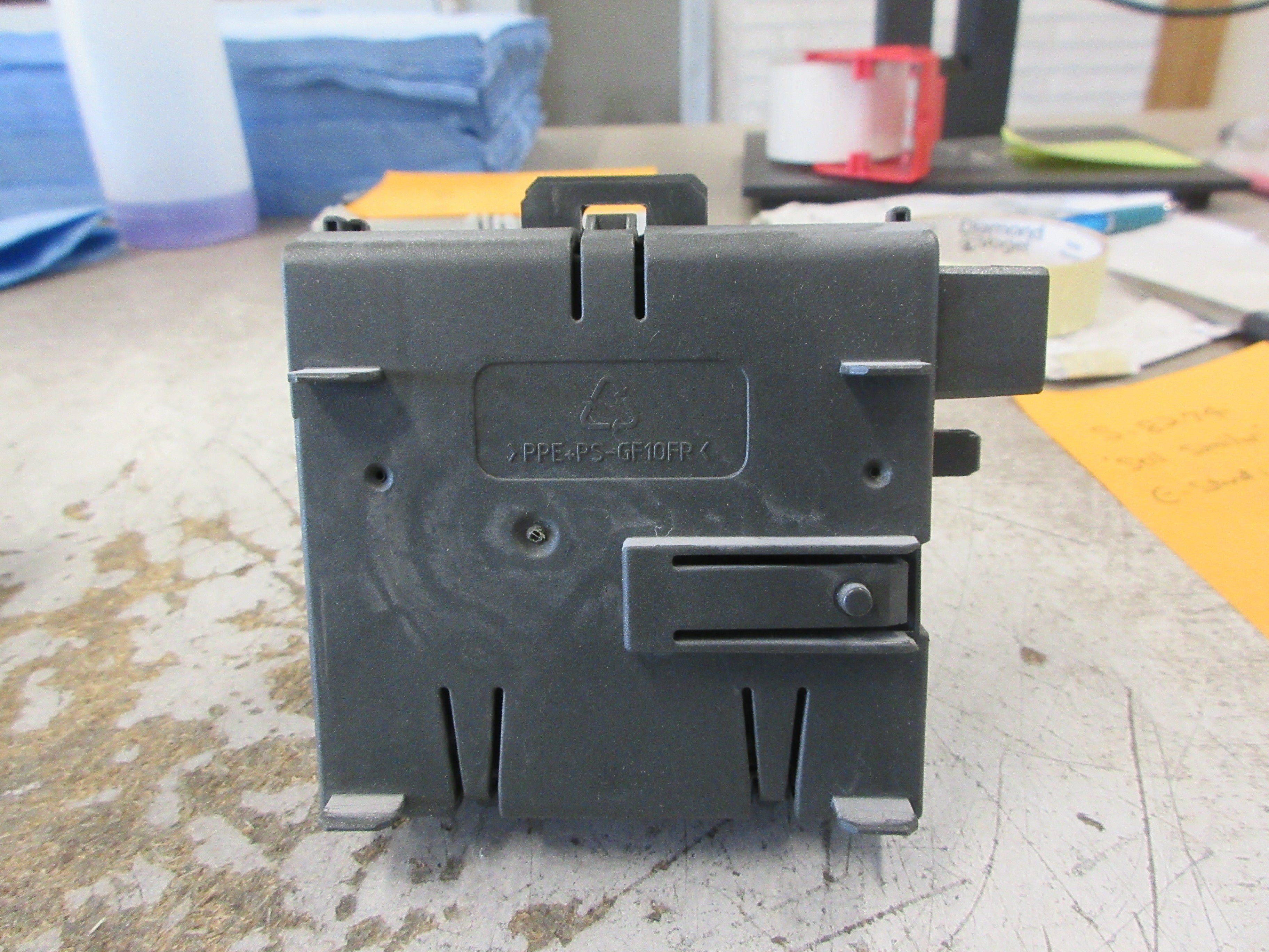 Siemens Bus Module 6ES7 195-7HD80-0XA0 E-Stand: 02 Used