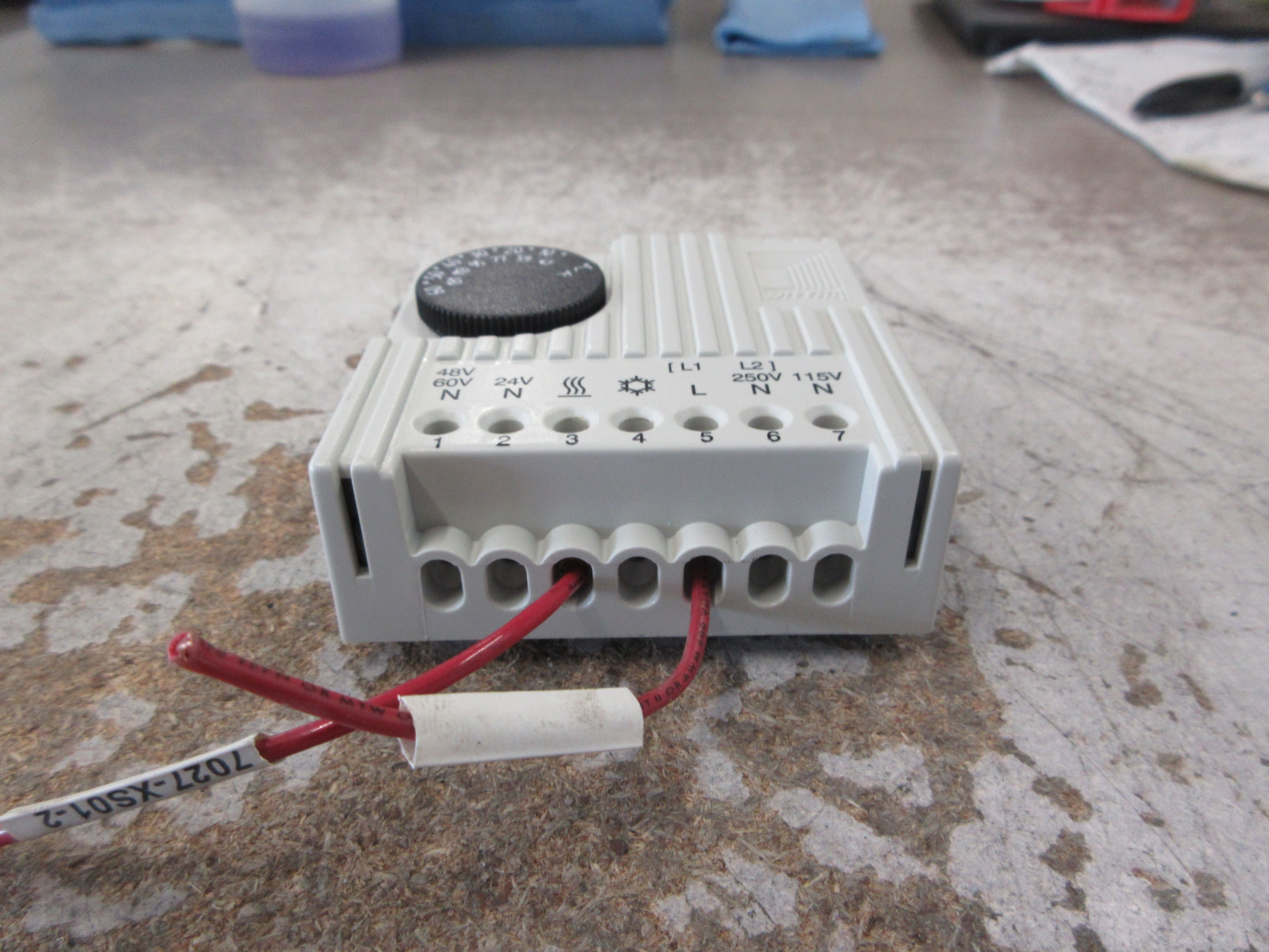 Rittal Temperature Controller SK 3110 Range: 41-131°F Used