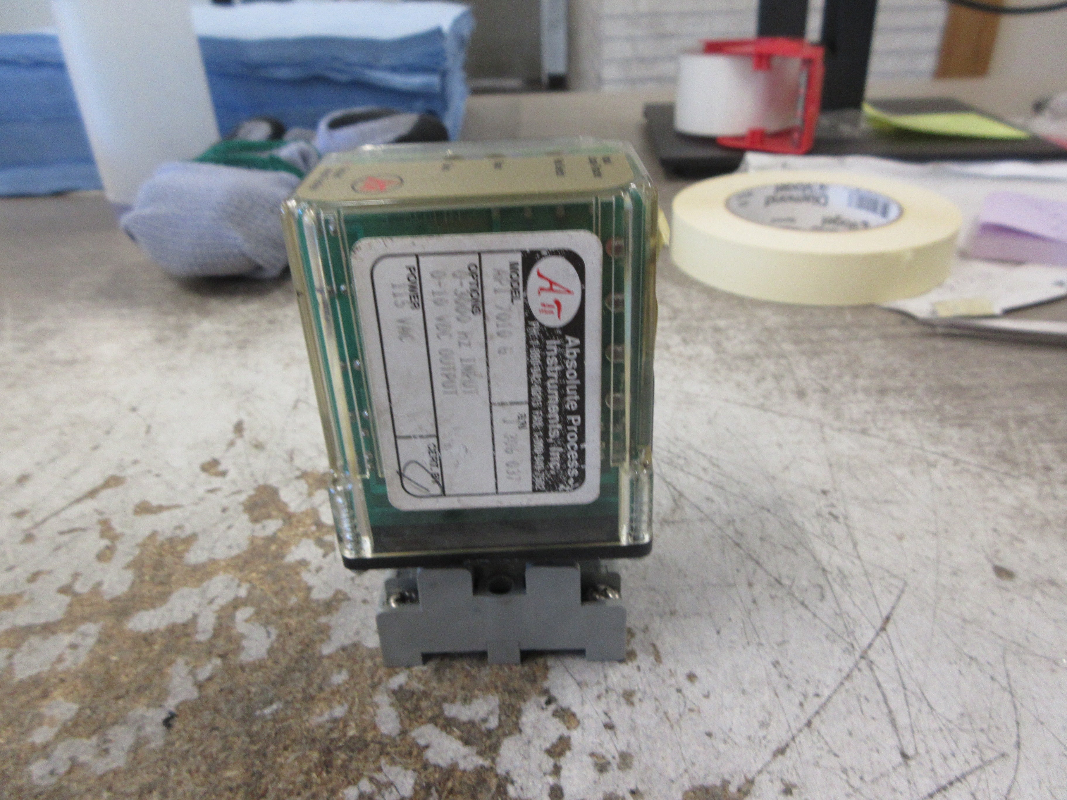 Absolute Process Instruments Isolated Frequency to DC Transmitter Relay Used