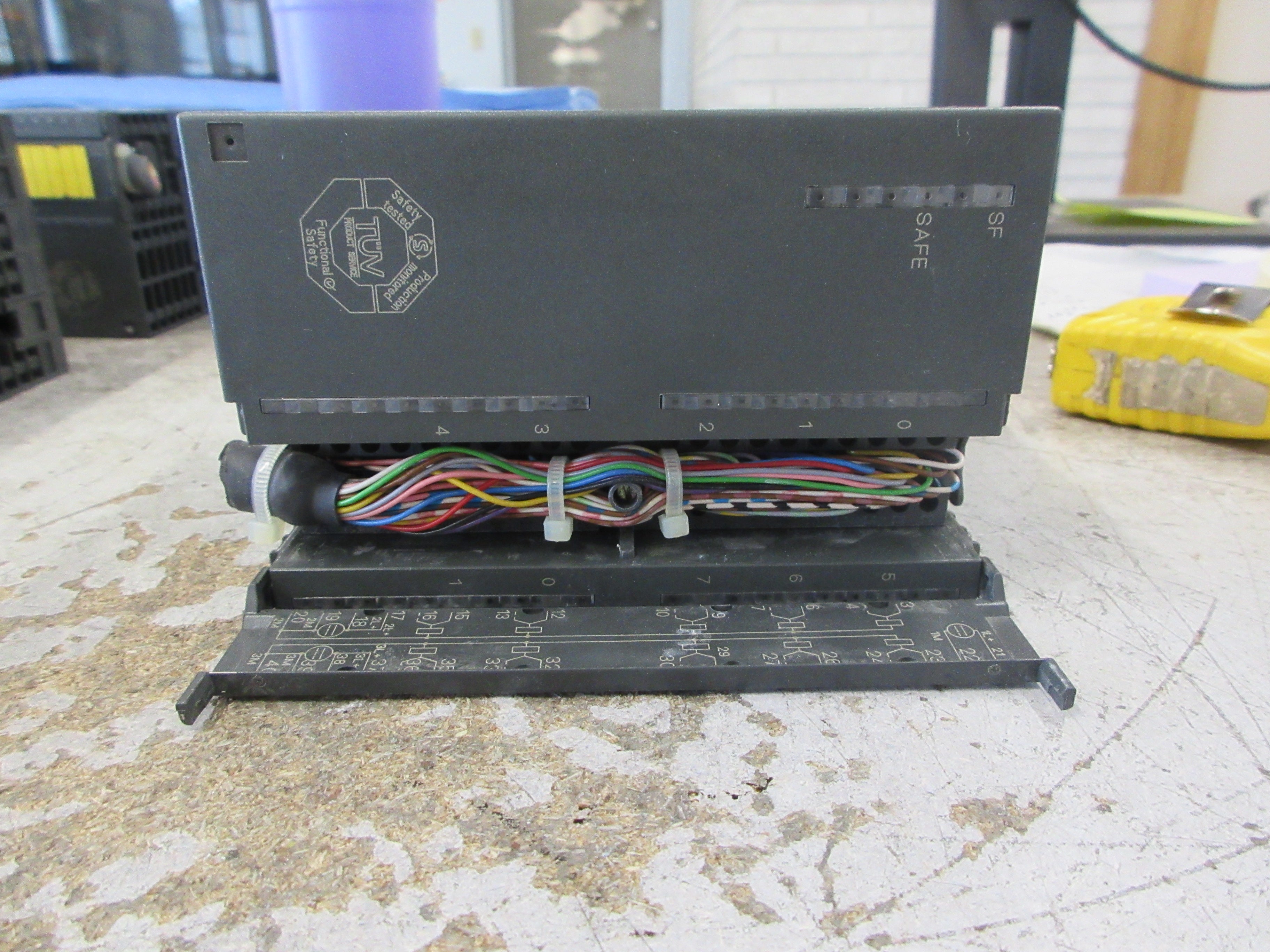 Siemens Simatic S7 digital Output Module 6ES7 326-2BF01-0AB0 E-Stand: 6 Used