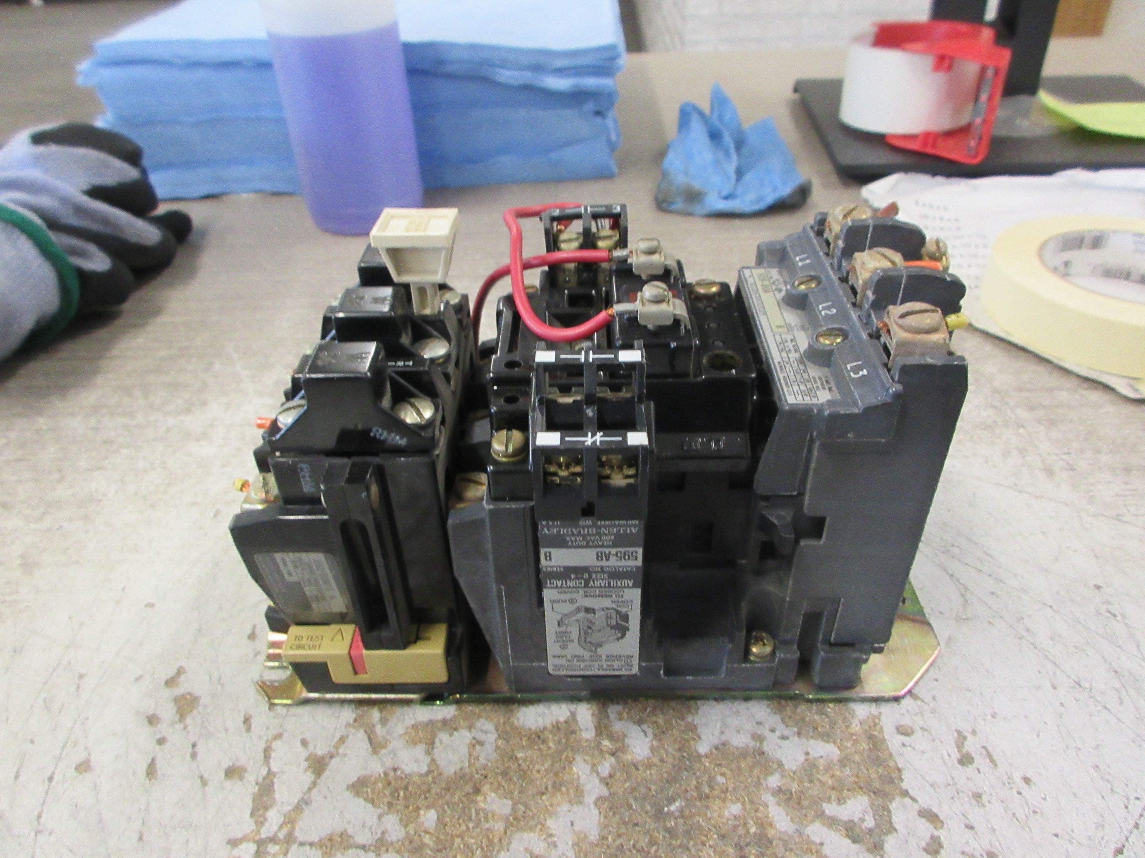 Allen-Bradley Size 1 Starter 509-BOA Ser. B 115-120V Coil 27A 600V Used
