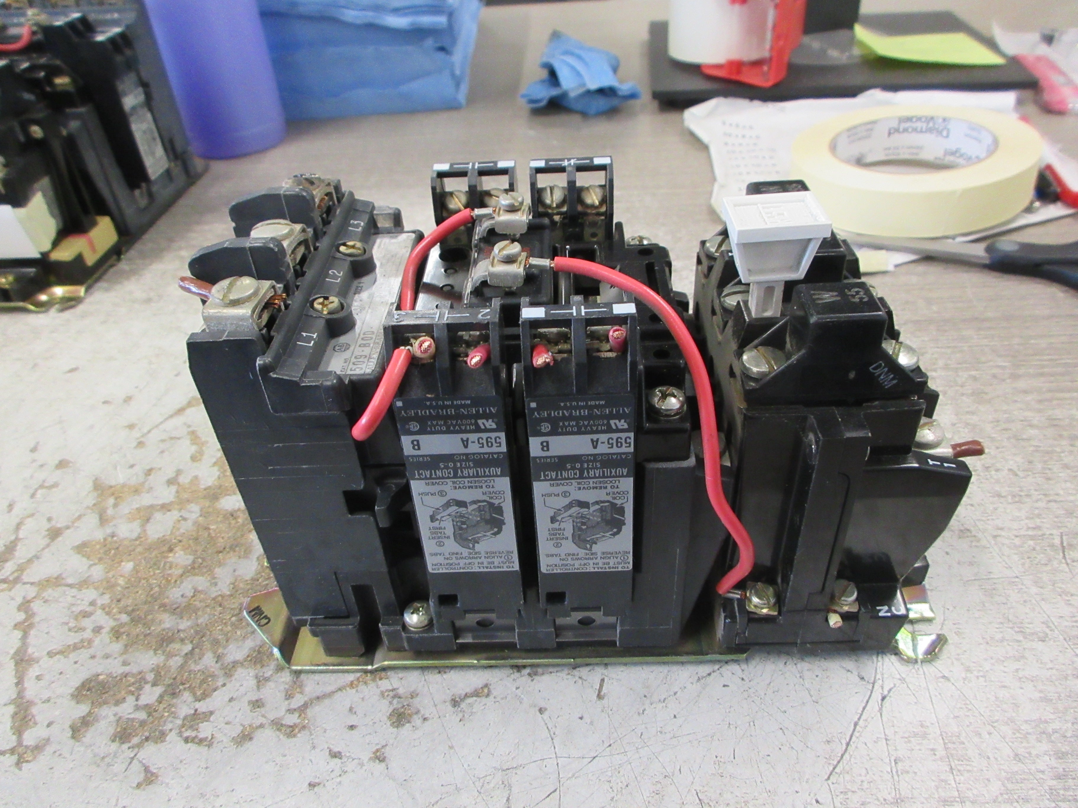 Allen-Bradley Size 1 Starter 509-BOD Ser. B 115-120V Coil 27A 600V Used