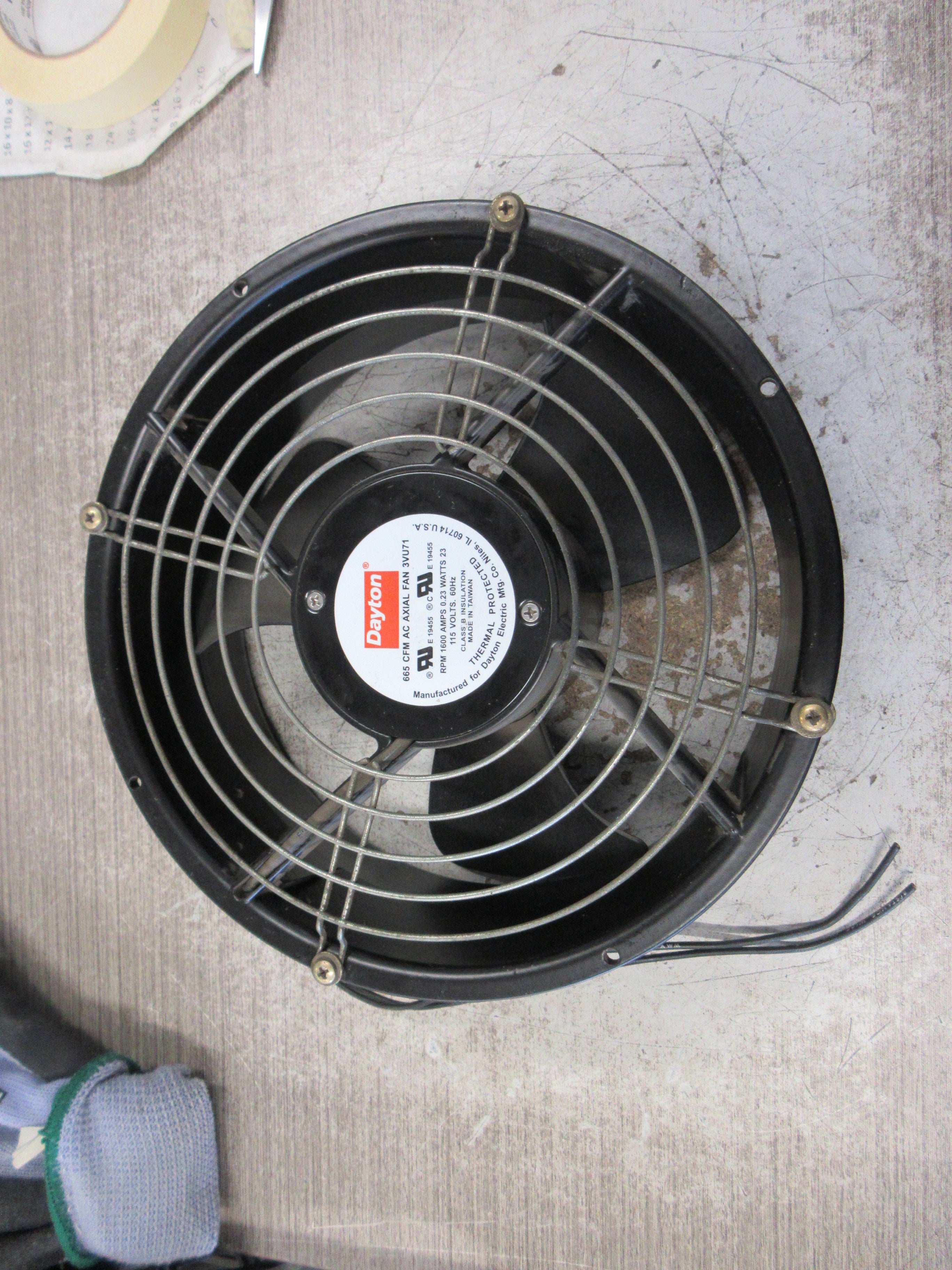 Dayton Axial Fan 3VU71 665 CFM 1600RPM 115V 60Hz 0.23A W/Grille Used