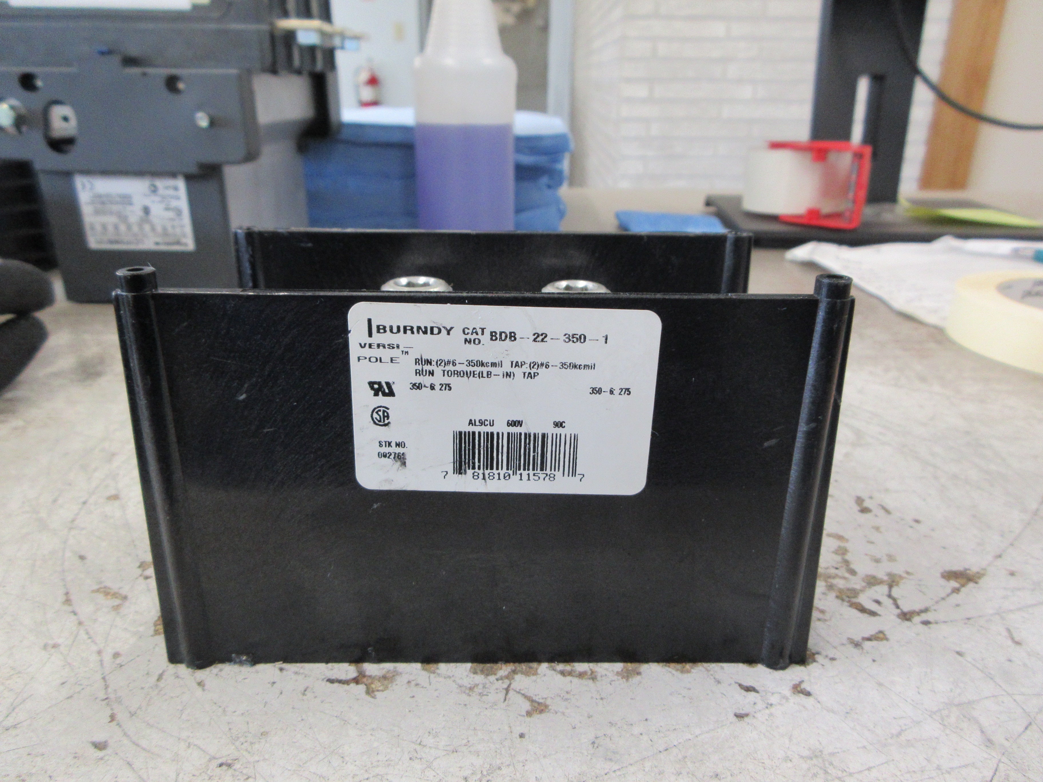 Burndy Power Distribution Block BDB-22-350-1 600V 1P Line (2): #6-350kcmil Used