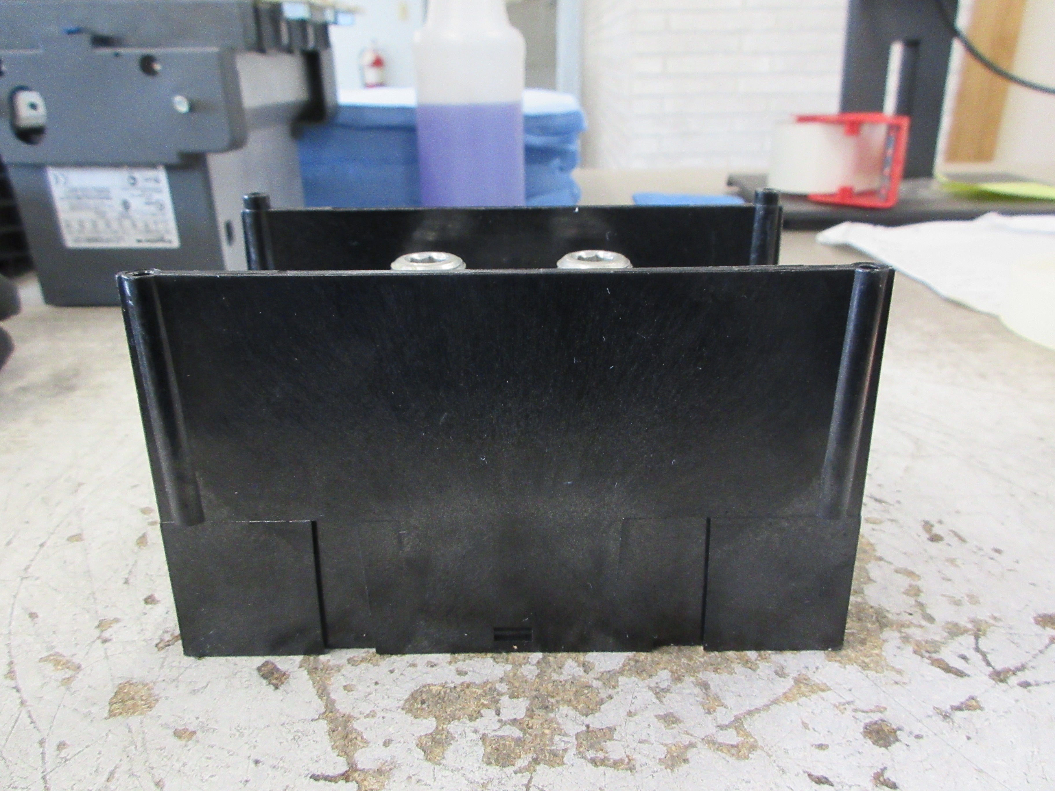 Burndy Power Distribution Block BDB-22-350-1 600V 1P Line (2): #6-350kcmil Used