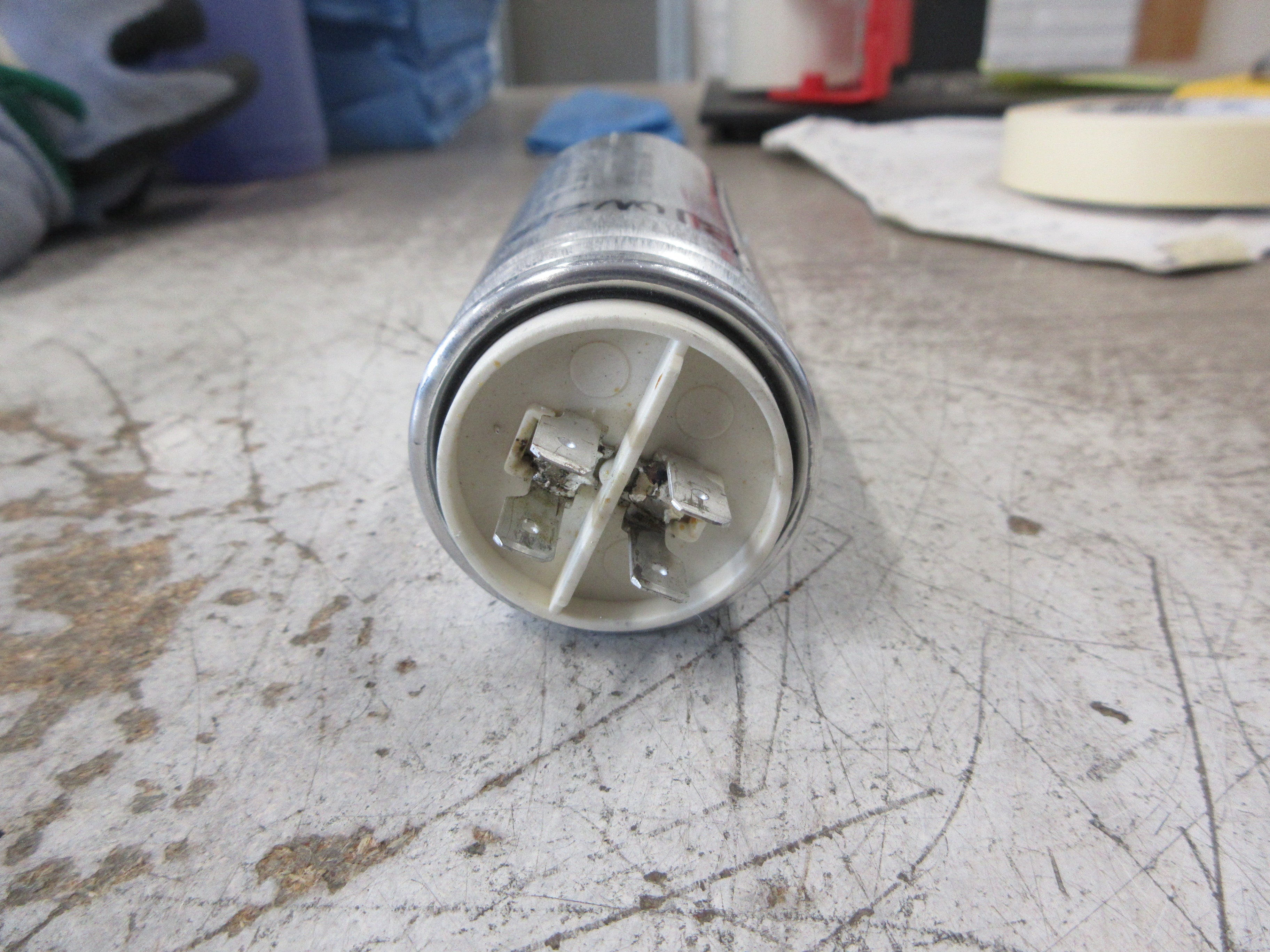 Arctronics Capacitor C.87 8AF3 MKP 30uF 420/470V Used