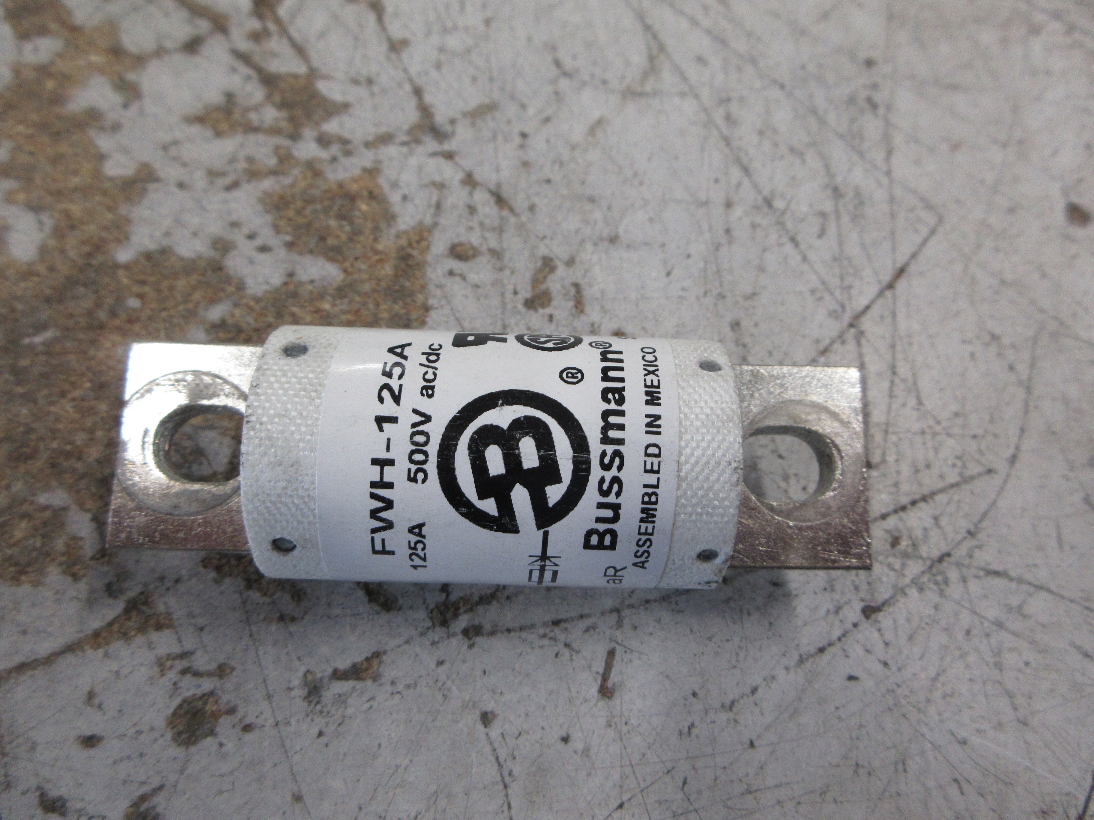 Bussmann Fuse FWH-125A 125A 500V Used