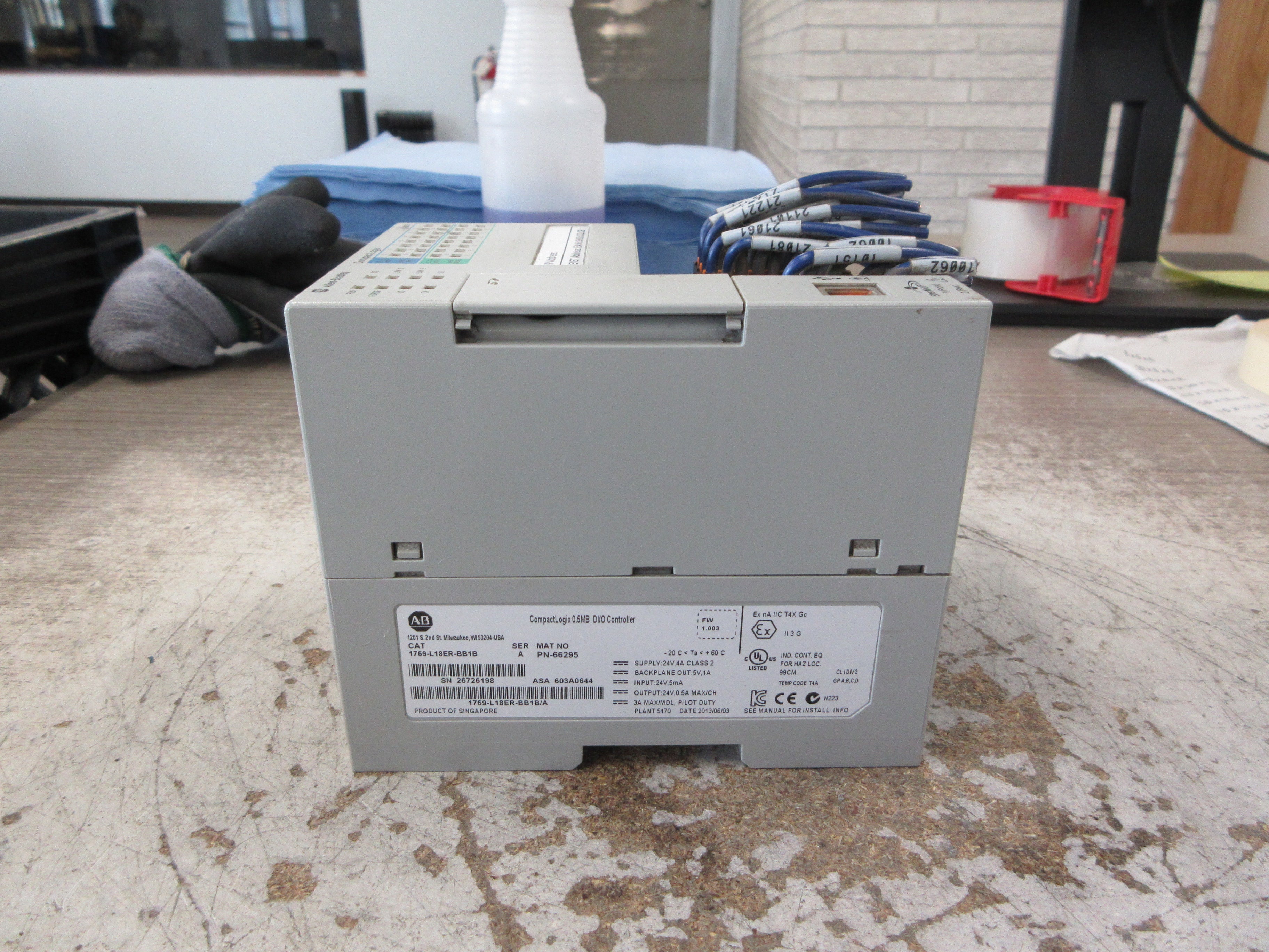 Allen-Bradley CompactLogix DI/O Controller 1769-L18ER-BB1B Ser. A FW: 1.003 Used
