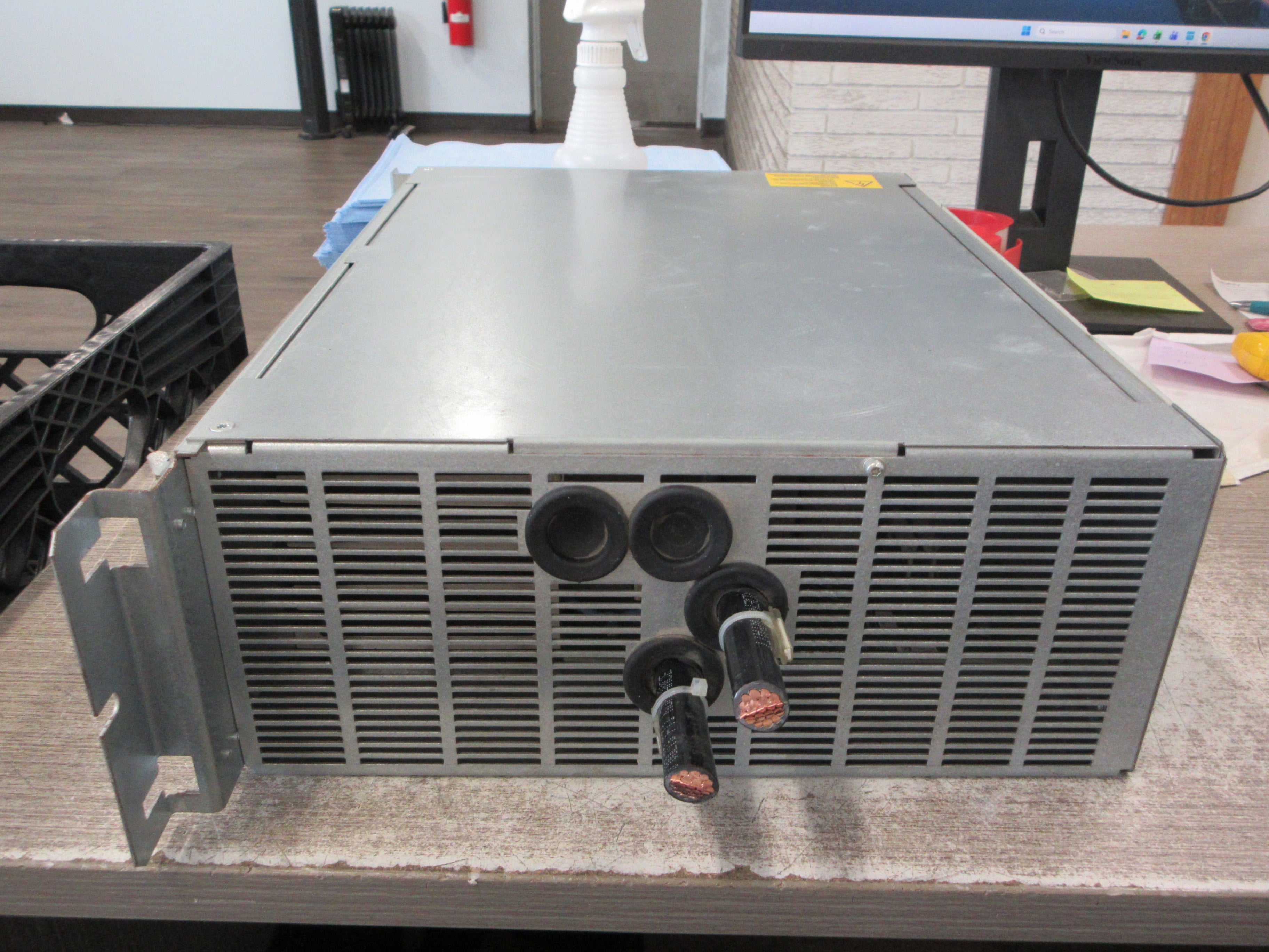 Siemens Masterdrives Braking Unit 6SE7031-6EB87-2DA1 E-Stand/Issue: A 100KW Used