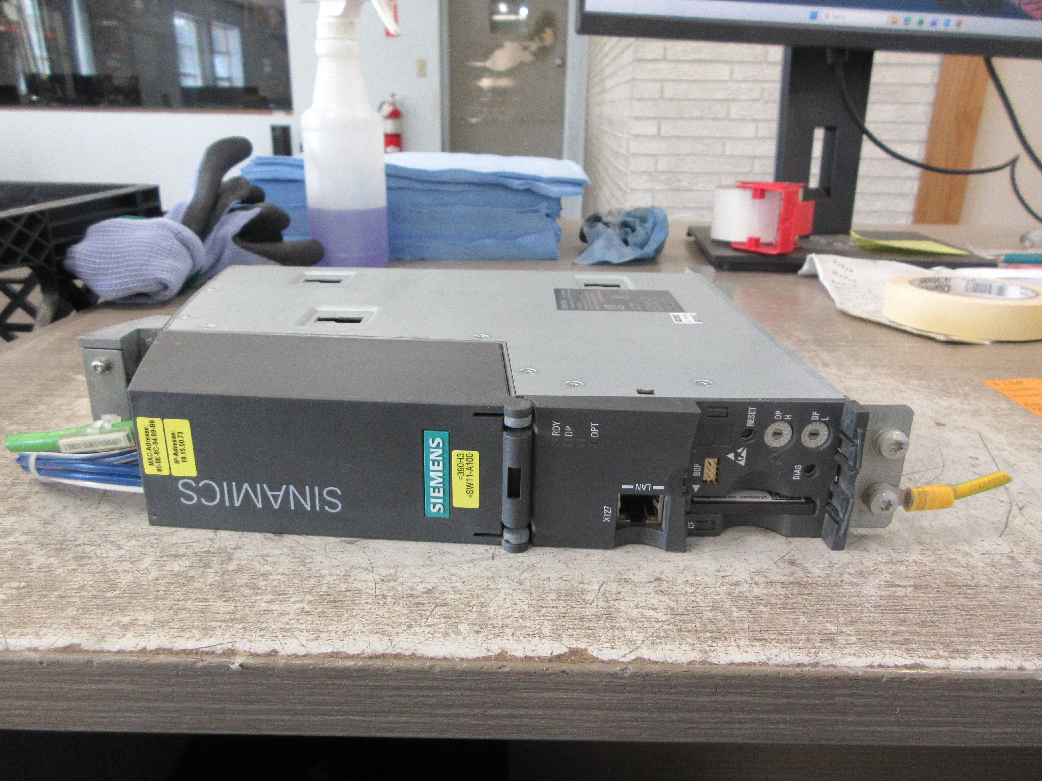 Siemens Sinamics CU320-2 DP Control Unit 6SL3040-1MA00-0AA0 Ver. C 24VDC Used