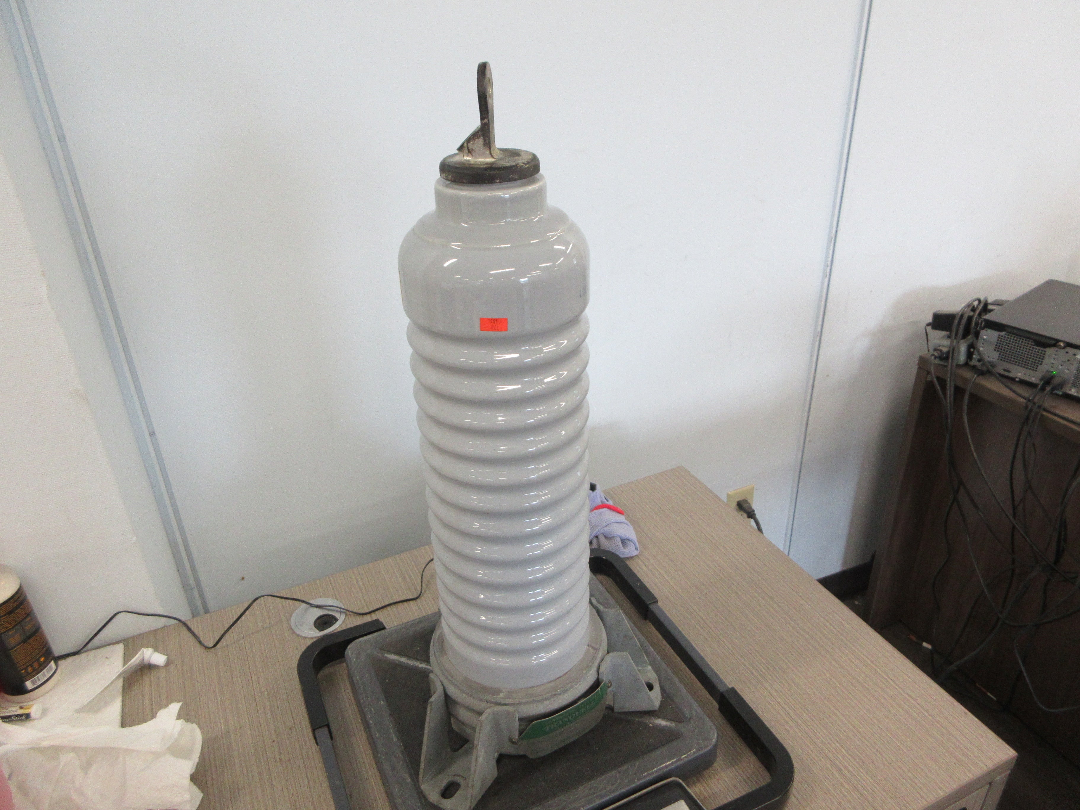GE Tranquell Station Arrester 9L11XGB018 18 KV Single Pole 15.3KV MCOV Used