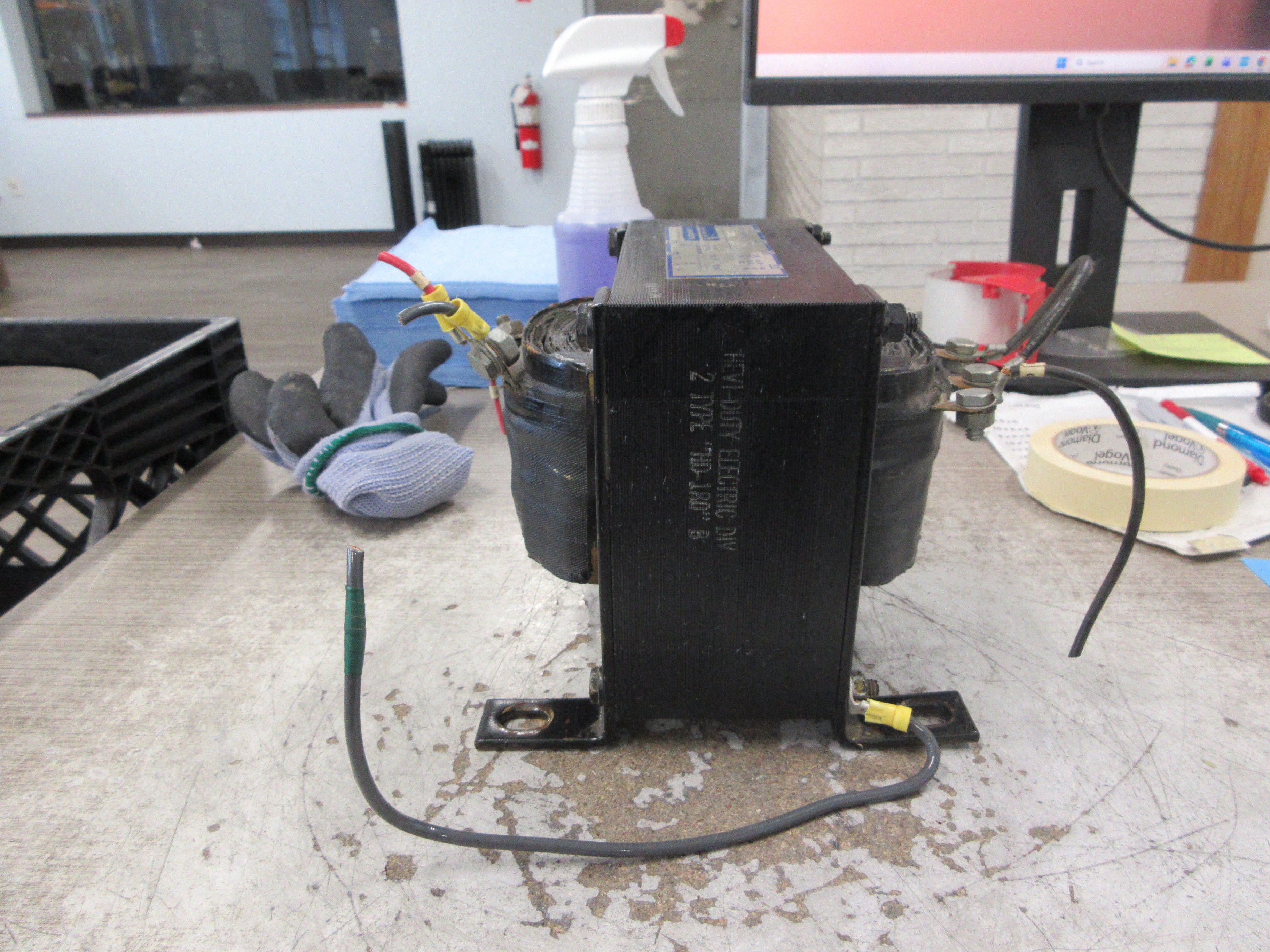 Hevi-Duty Type SMT Control Transformer T1500 1.5kVA Pri: 240/480V Sec: 120V Used