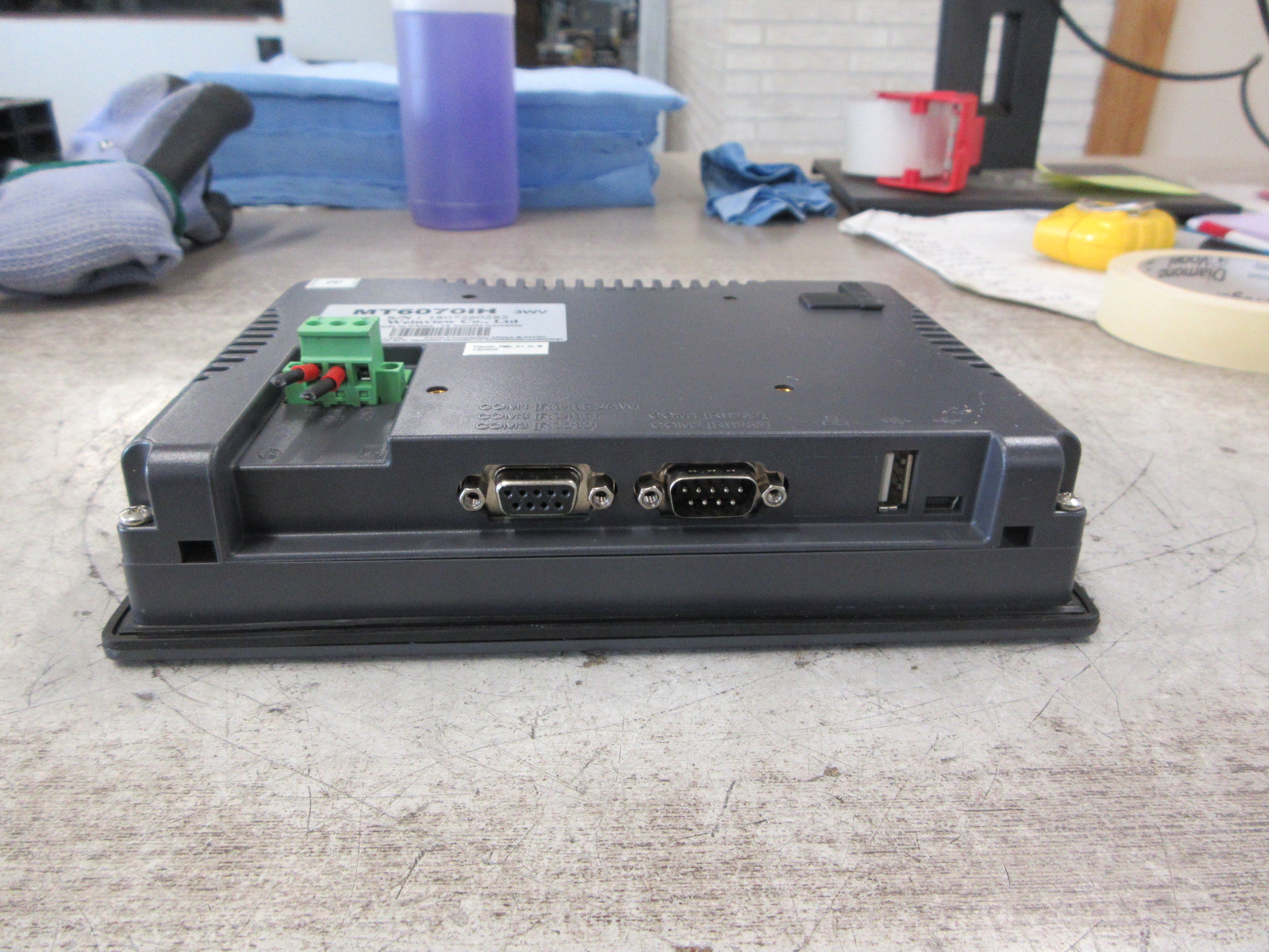 Weinview Sungrow Operator Interface Panel MT6070iH 24VDC 250mA Used