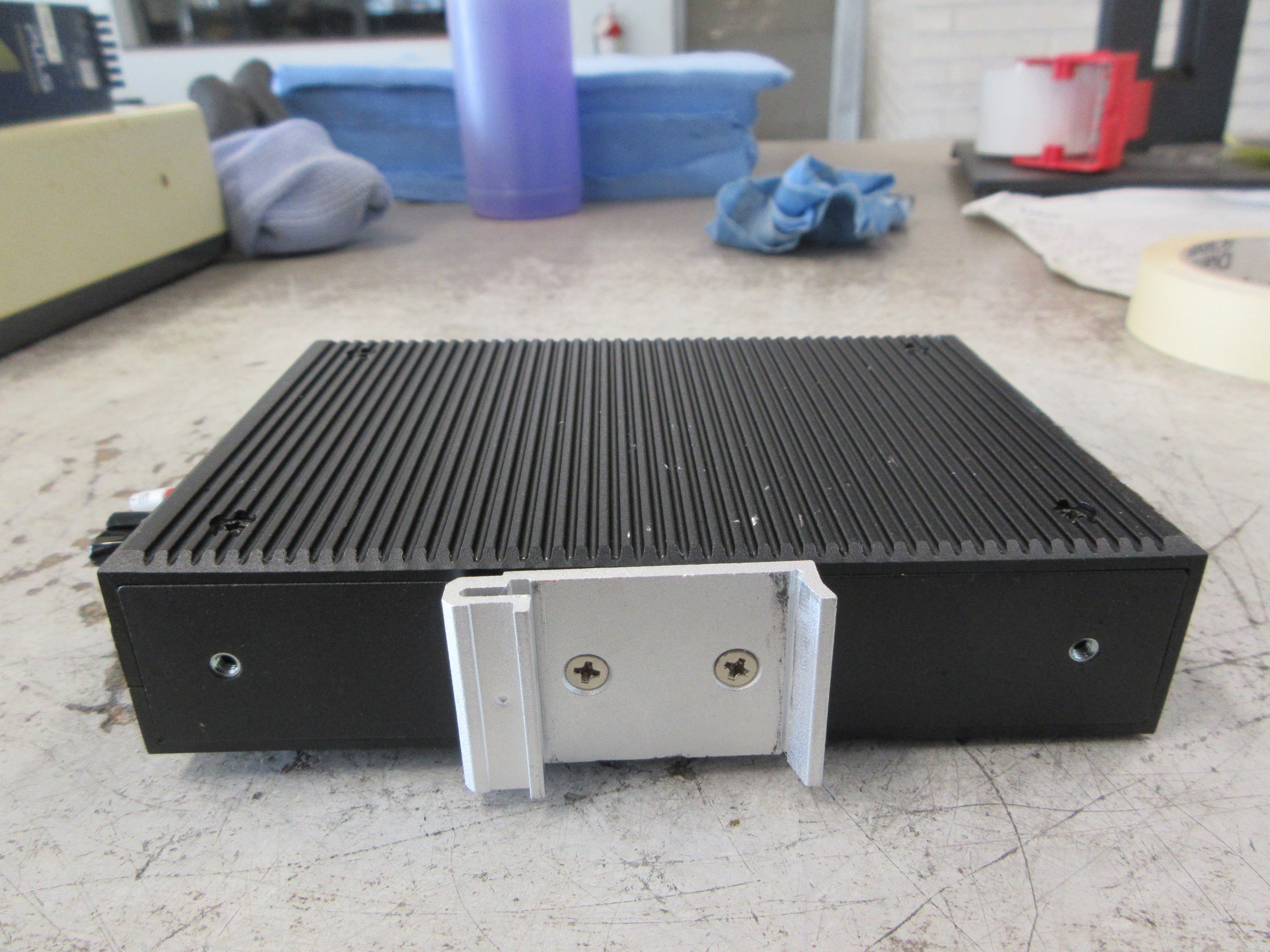 Maiwe Industrial Ethernet Switch MIEN2208-DC24V 8-Port 10/100Base-T 24VDC Used