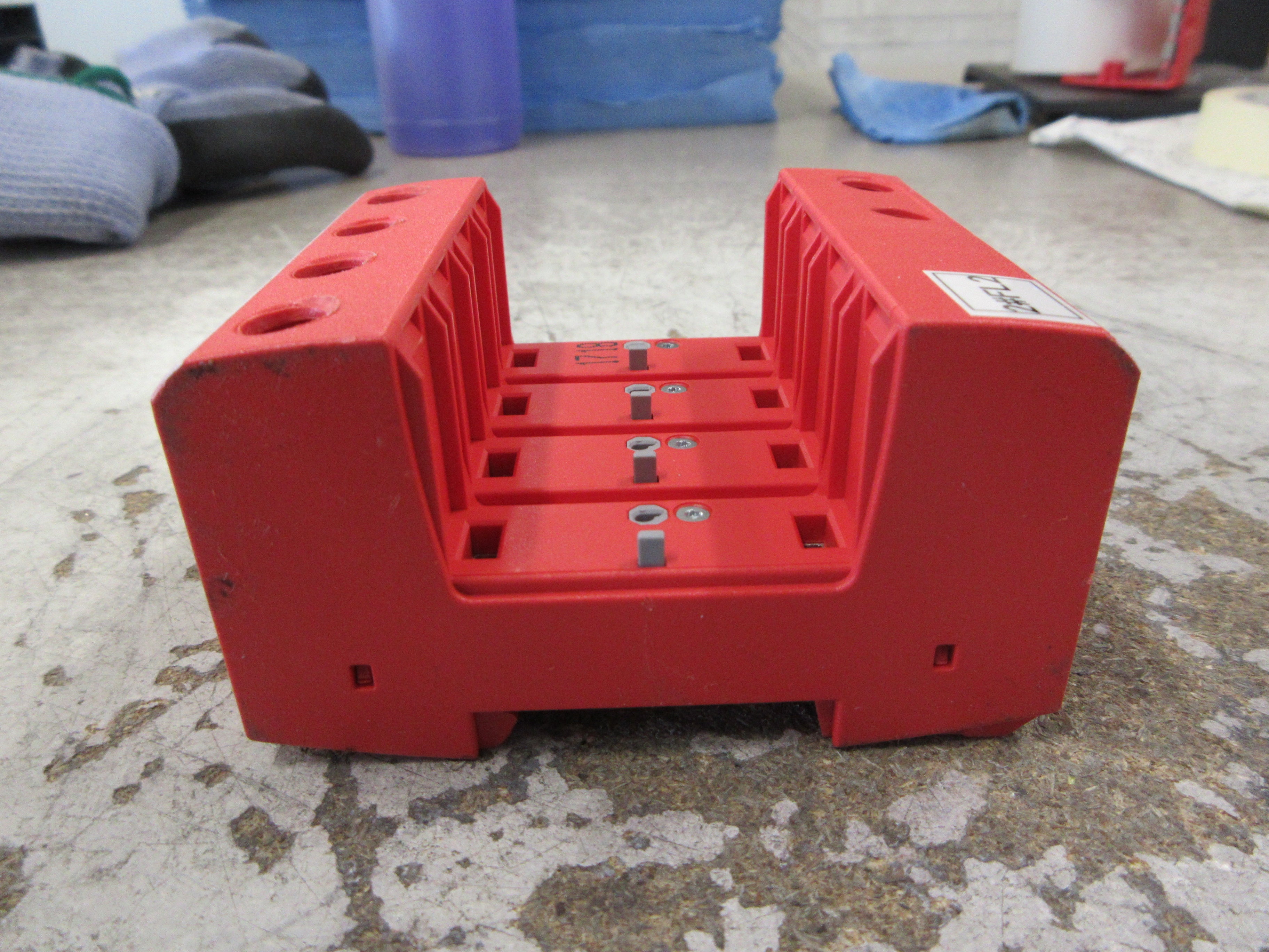 Dehn DEHNguard Surge Arrester Base 952 409 230/400V 50/60Hz DG M TNS 385 FM Used