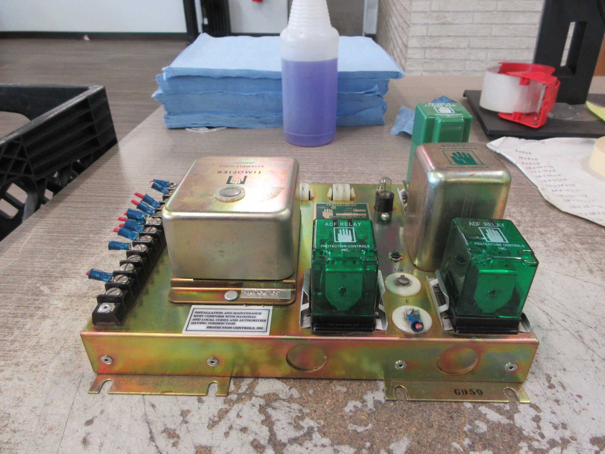 Protection Controls Protectifier Burner Control 6642-VT 117V 60Hz Used