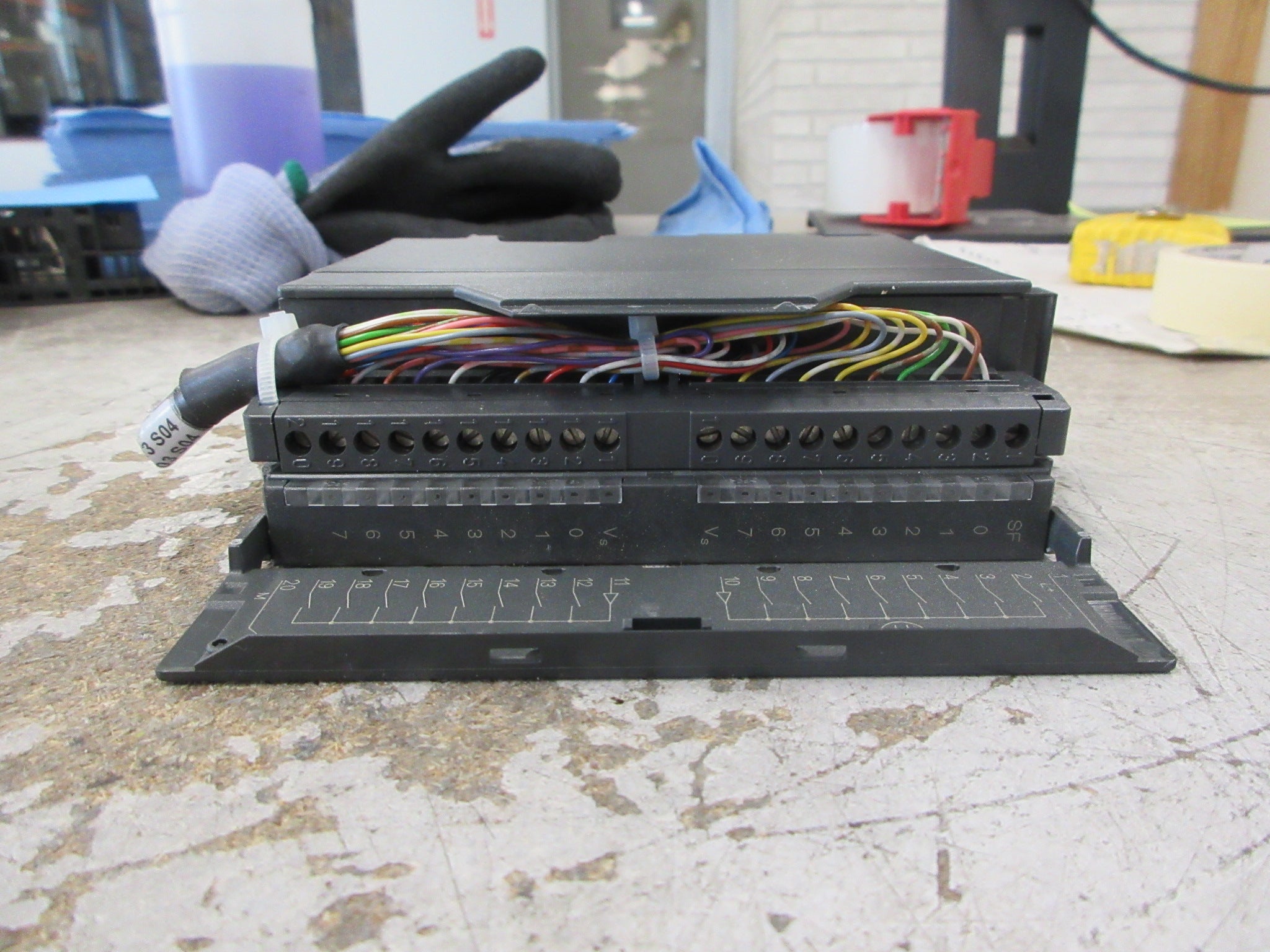 Siemens Simatic S7 Digital Input Module 6ES7 321-7BH01-0AB0 FS: 7 Used