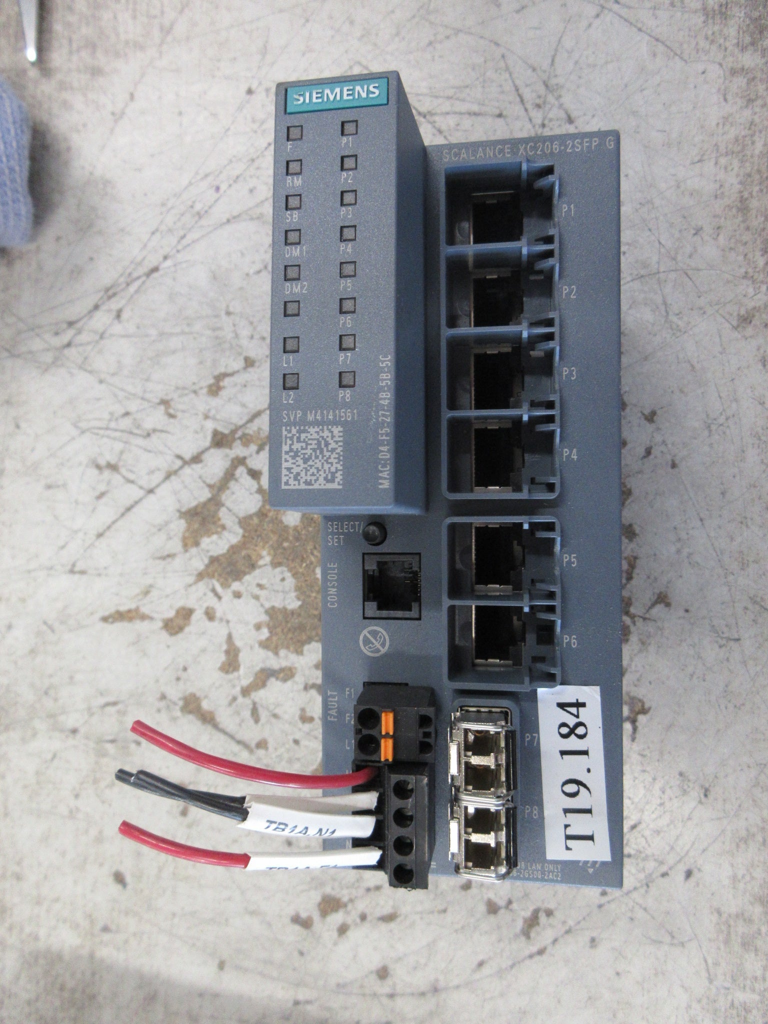 Siemens Scalance XC206-2SFP G Industrial Ethernet Switch 6GK5206-2GS00-2AC2 Used